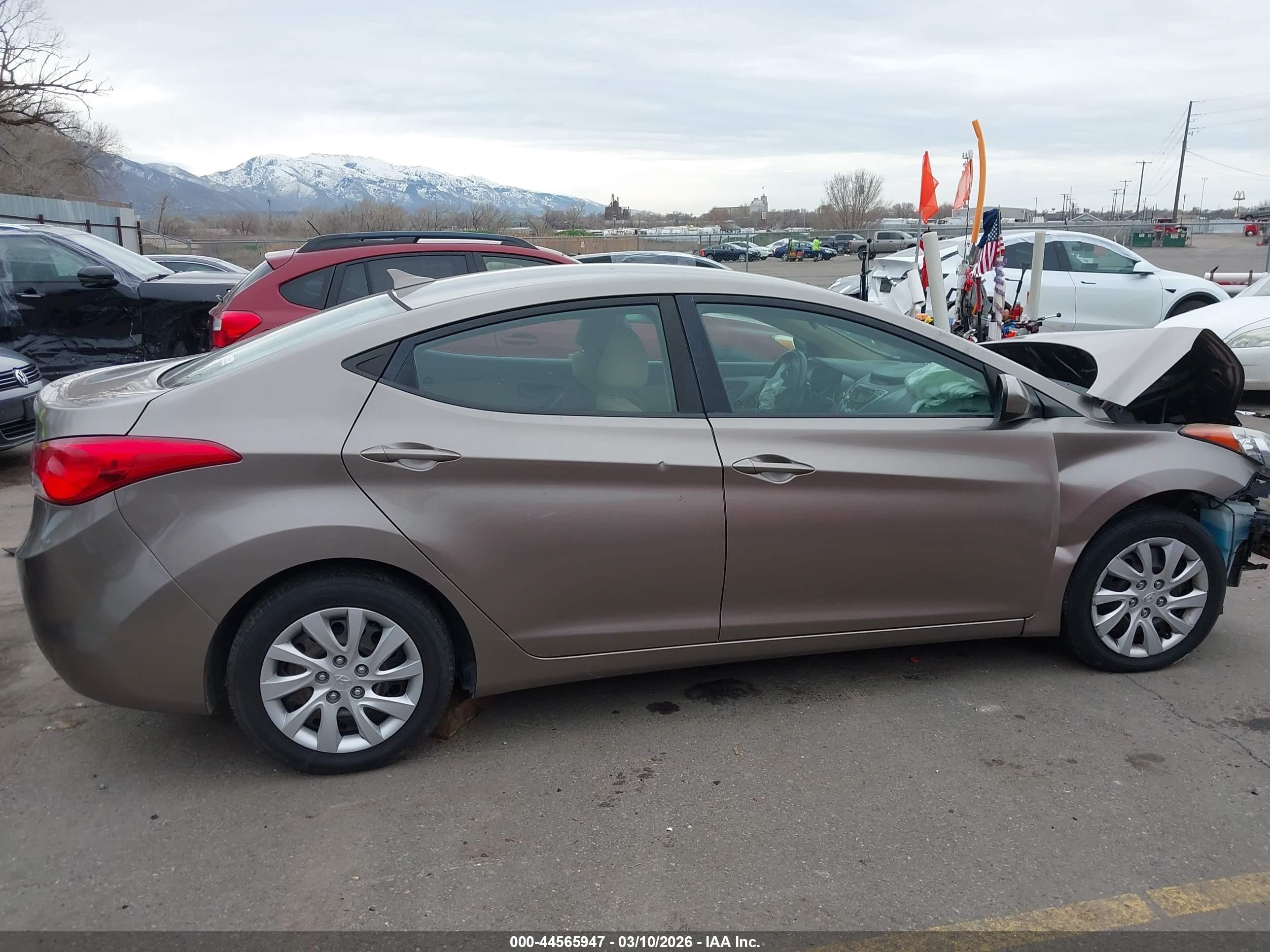 2012 Hyundai Elantra Gls Pewter vin: 5NPDH4AE1CH062283