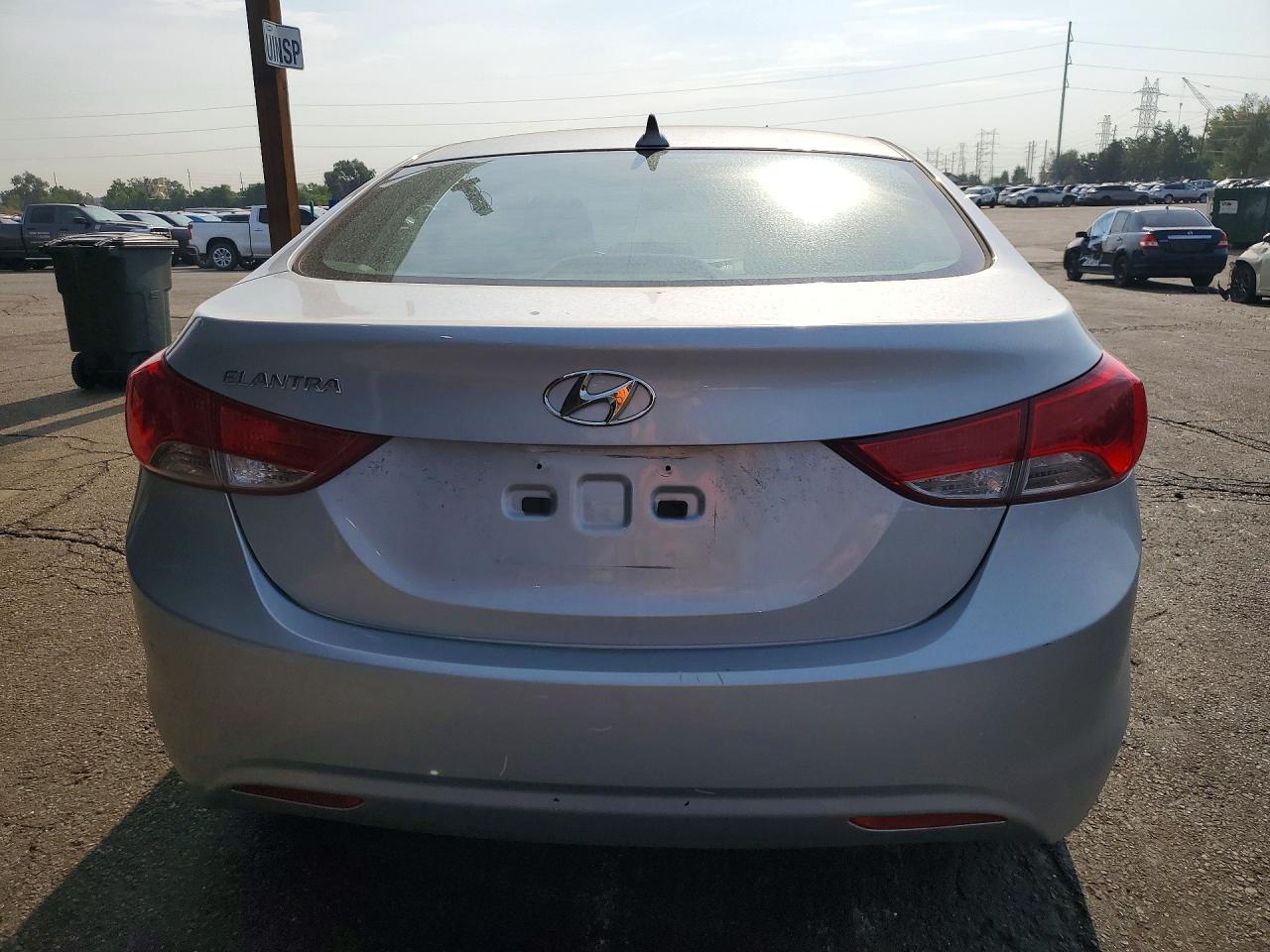 2012 Hyundai Elantra Gls Silver vin: 5NPDH4AE1CH062767