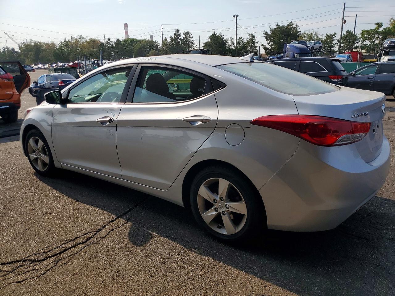 2012 Hyundai Elantra Gls Silver vin: 5NPDH4AE1CH062767