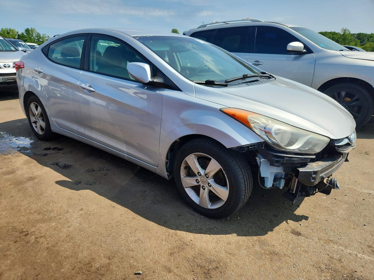 2012 Hyundai Elantra Gls Silver vin: 5NPDH4AE1CH072750