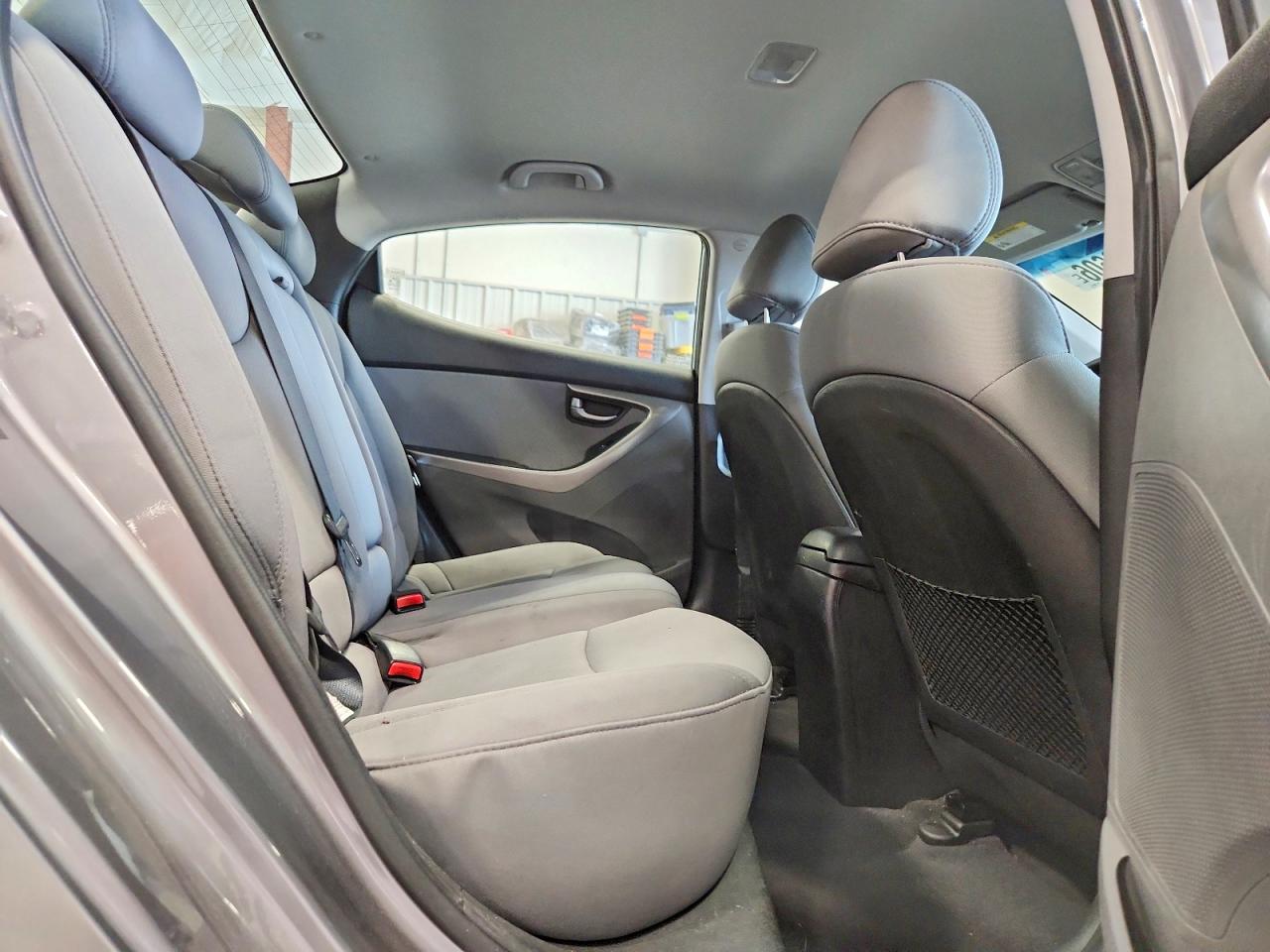 2012 Hyundai Elantra Gls Gray vin: 5NPDH4AE1CH088074