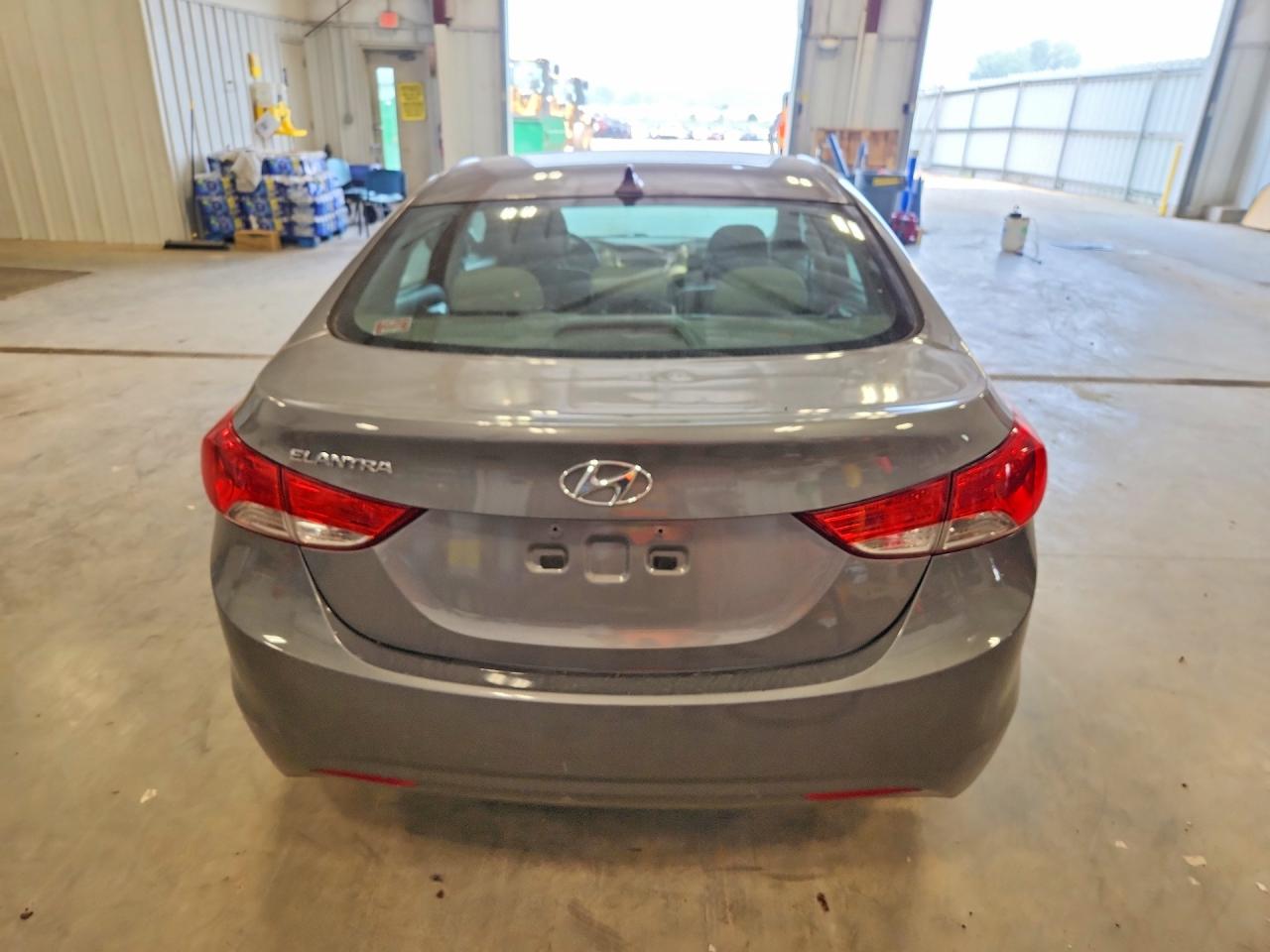 2012 Hyundai Elantra Gls Gray vin: 5NPDH4AE1CH088074