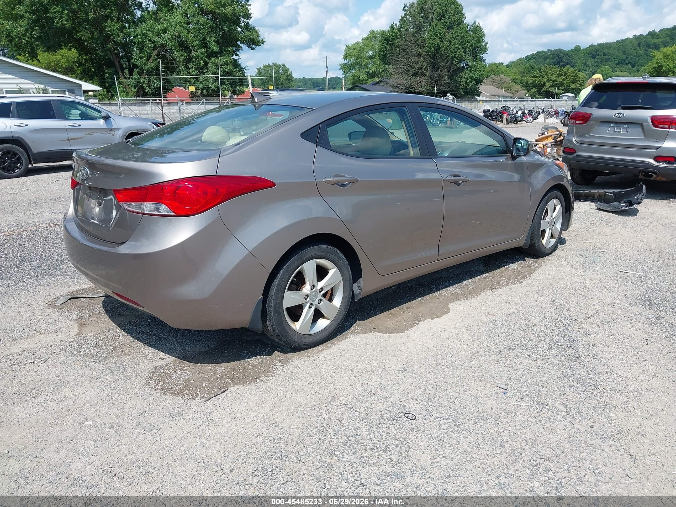 2012 Hyundai Elantra Gls Gray vin: 5NPDH4AE1CH099950
