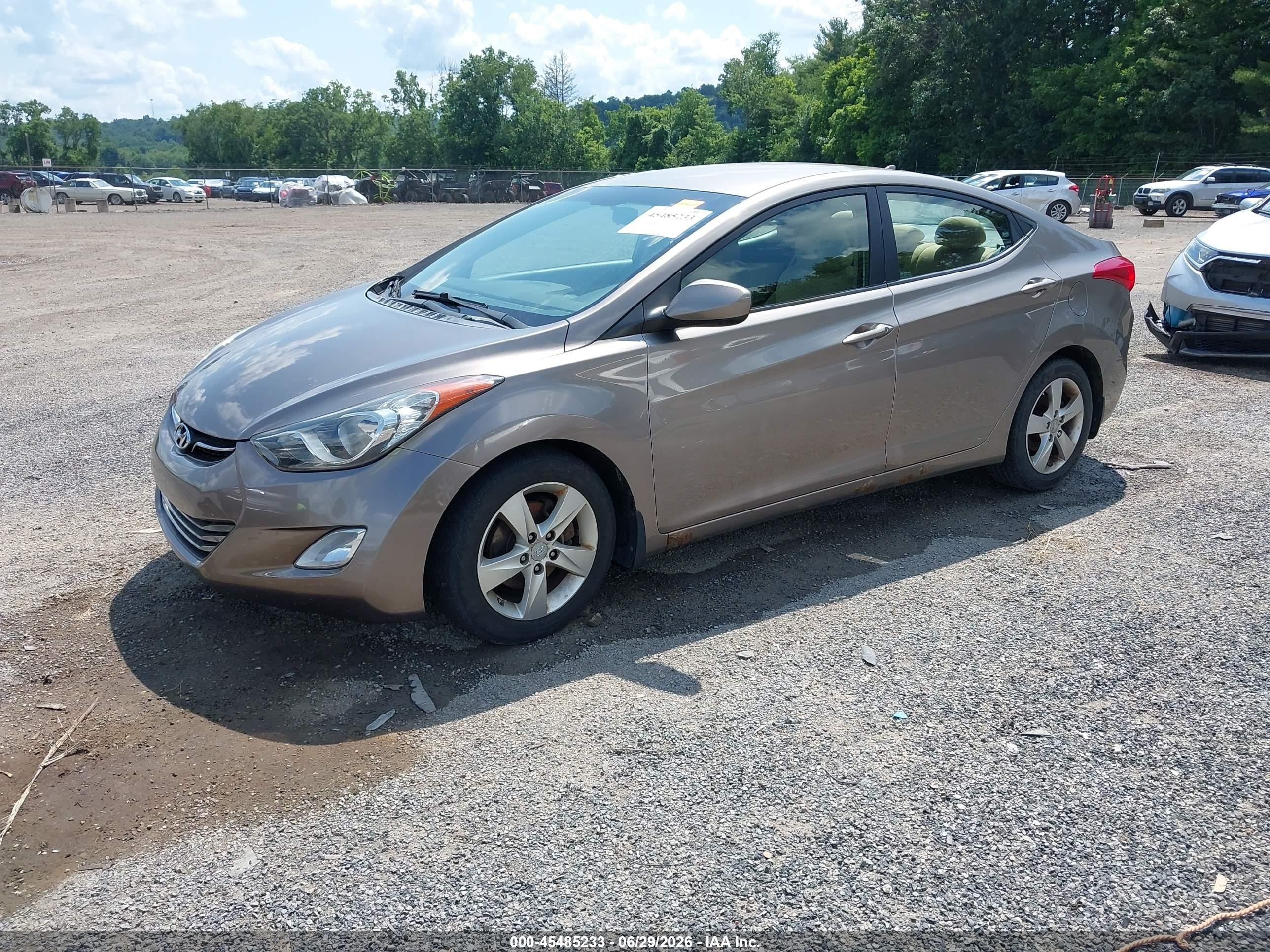 2012 Hyundai Elantra Gls Gray vin: 5NPDH4AE1CH099950