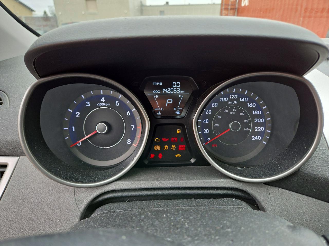 2012 Hyundai Elantra Gls Gray vin: 5NPDH4AE1CH108954