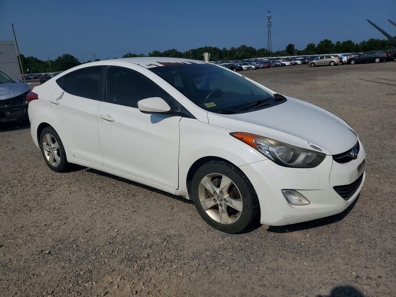 2012 Hyundai Elantra Gls White vin: 5NPDH4AE1CH109022
