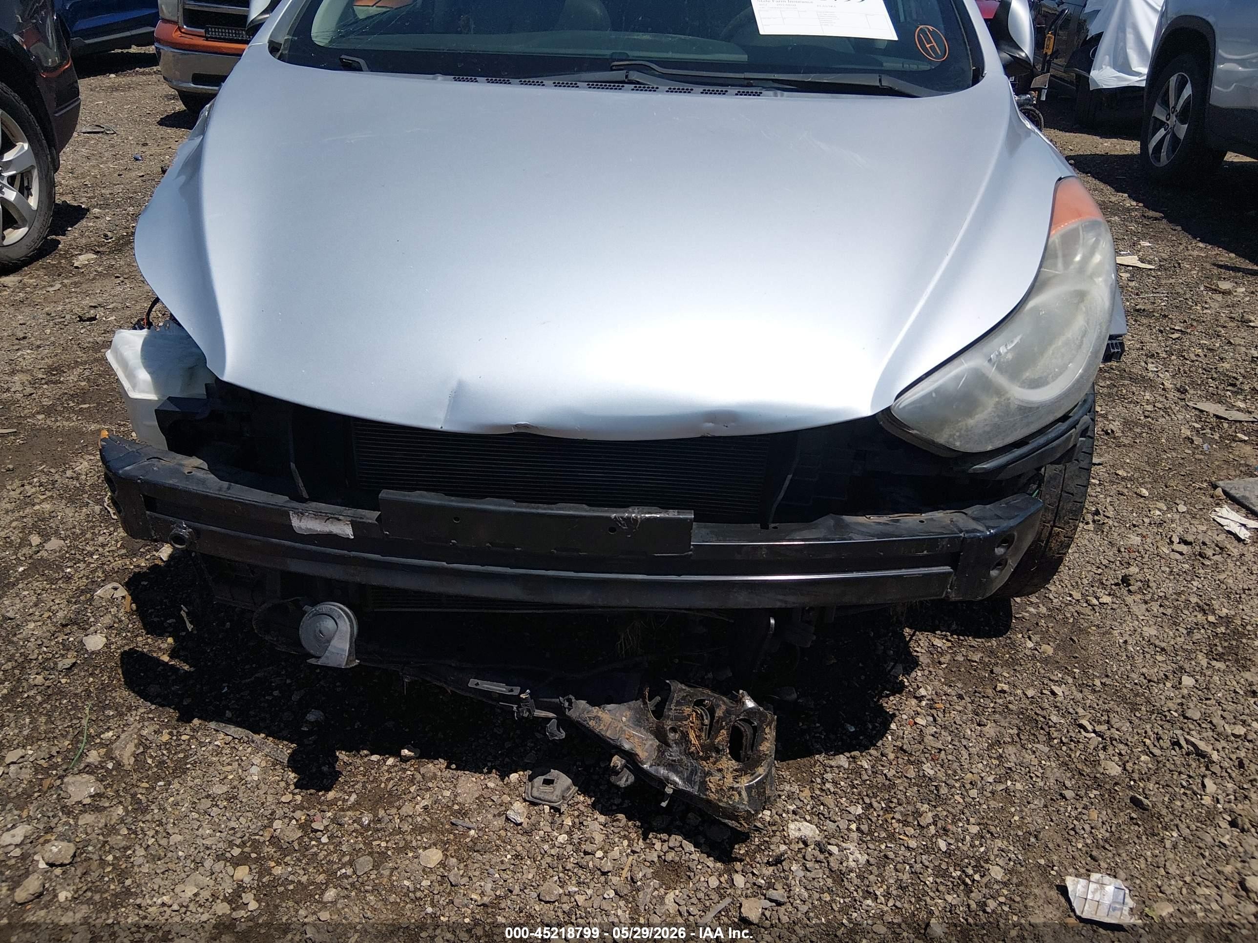 2012 Hyundai Elantra Limited Silver vin: 5NPDH4AE1CH113703