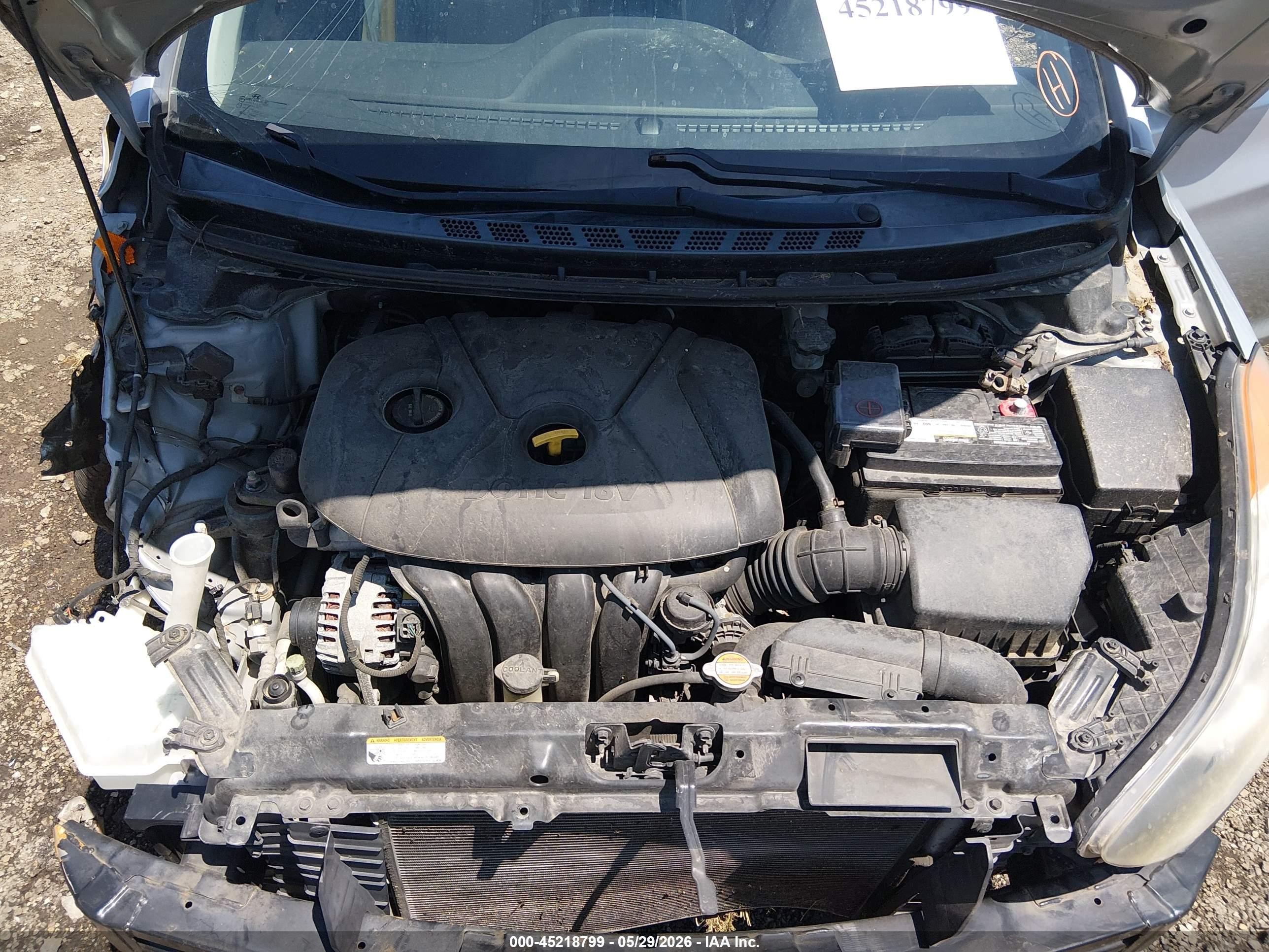 2012 Hyundai Elantra Limited Silver vin: 5NPDH4AE1CH113703