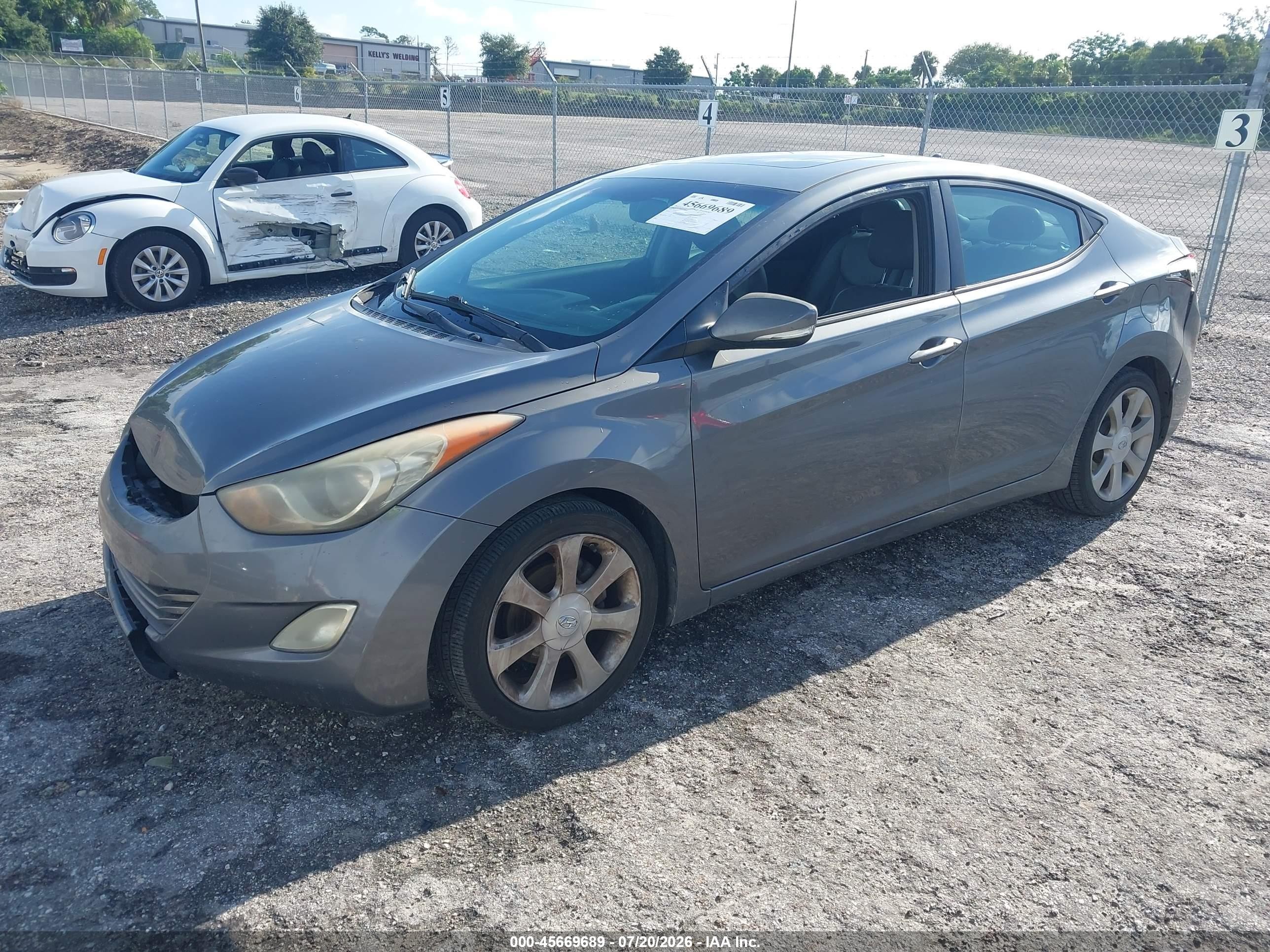 2012 Hyundai Elantra Limited Gray vin: 5NPDH4AE1CH117878