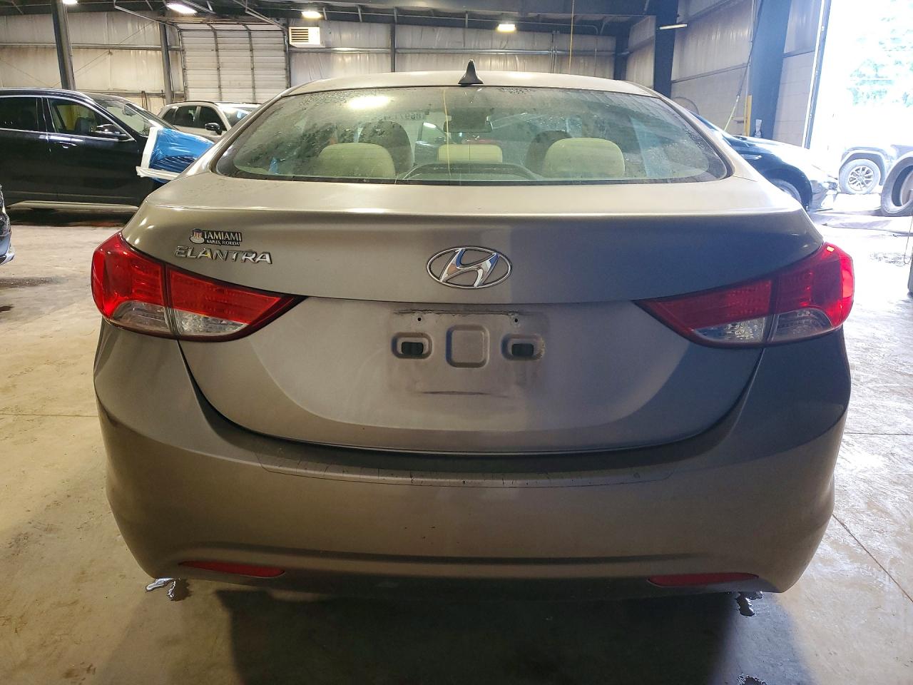 2012 Hyundai Elantra Gls Beige vin: 5NPDH4AE1CH118660