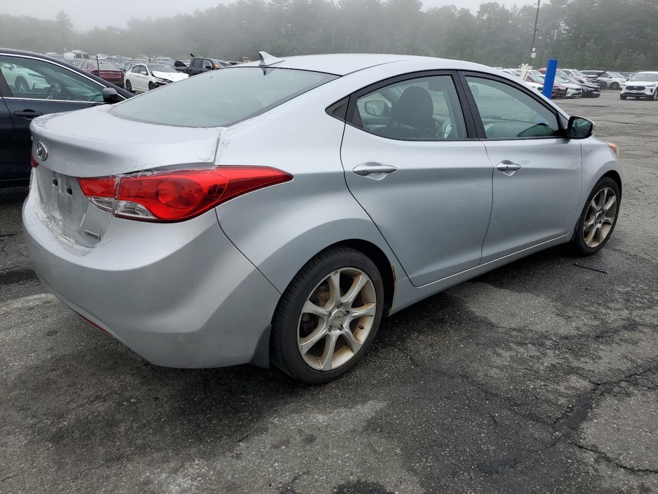 2012 Hyundai Elantra Gls Silver vin: 5NPDH4AE1CH118674