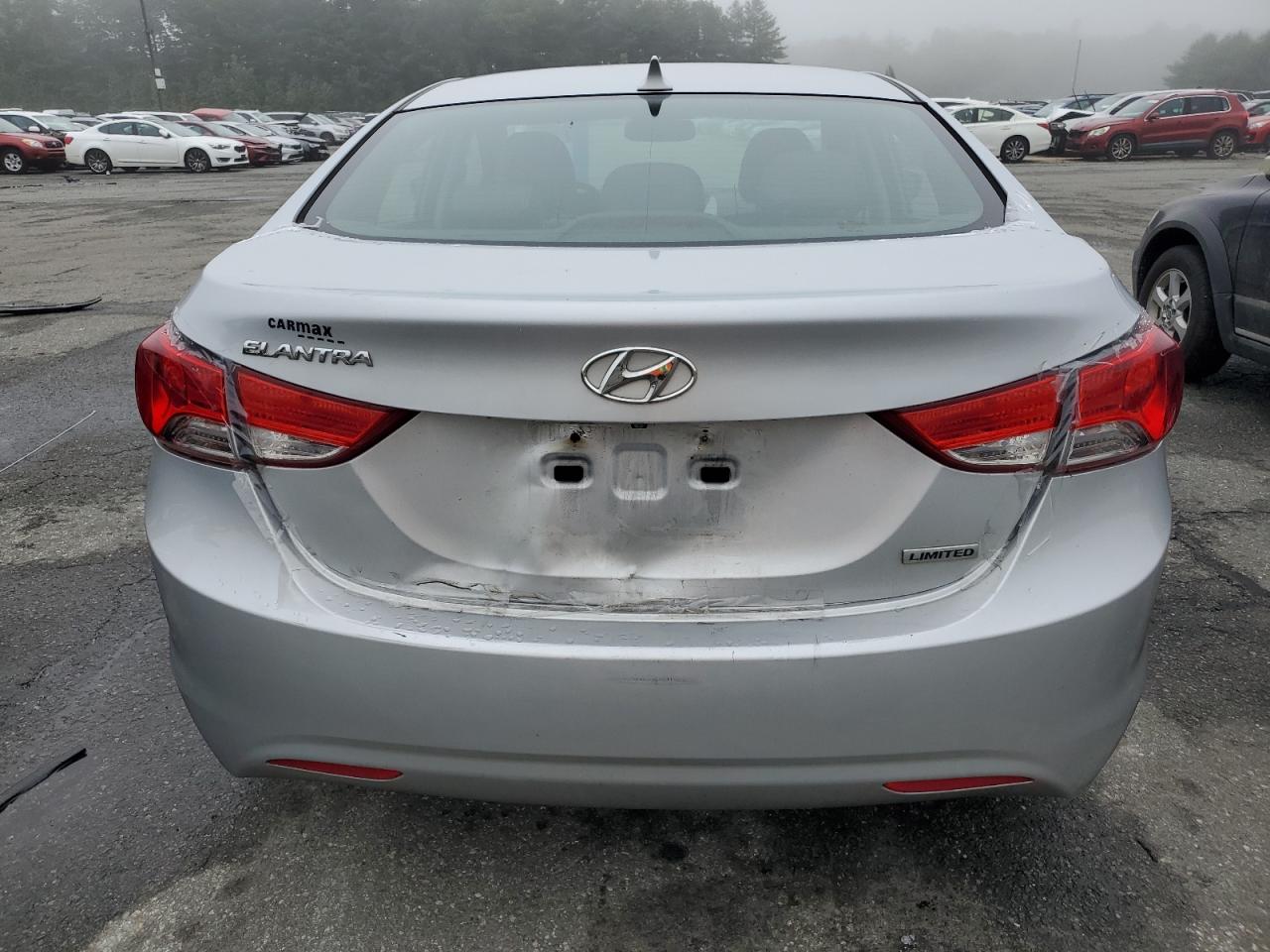 2012 Hyundai Elantra Gls Silver vin: 5NPDH4AE1CH118674