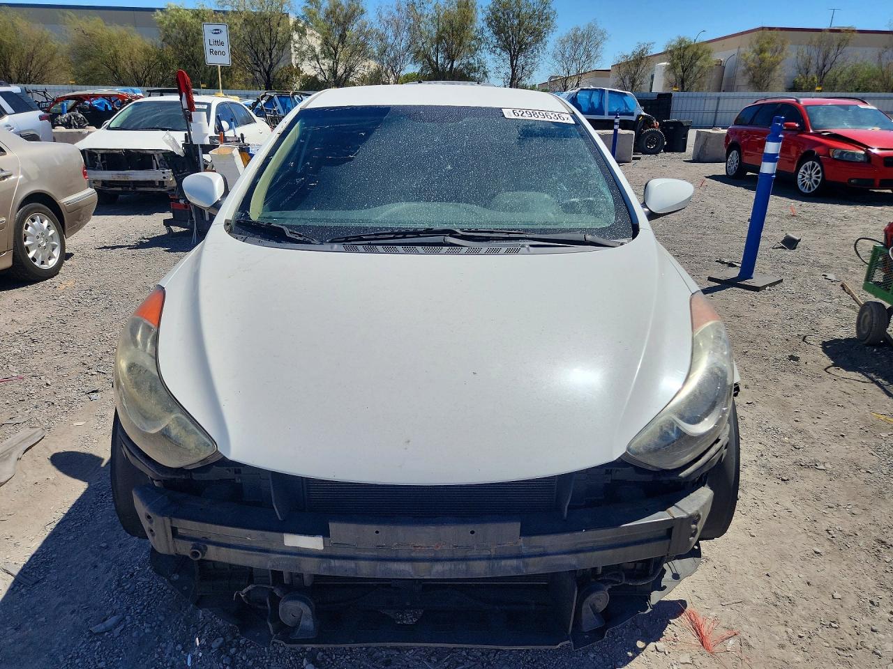 2012 Hyundai Elantra Gls White vin: 5NPDH4AE1CH139055