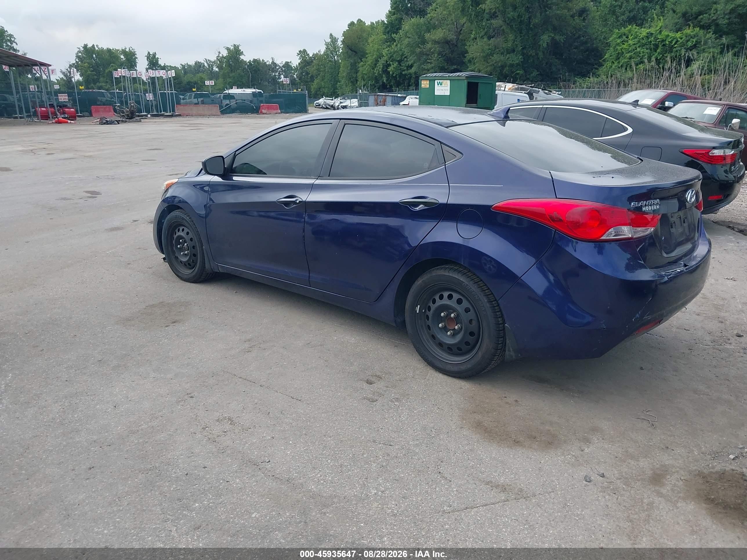 2012 Hyundai Elantra Gls Dark Blue vin: 5NPDH4AE1CH142294