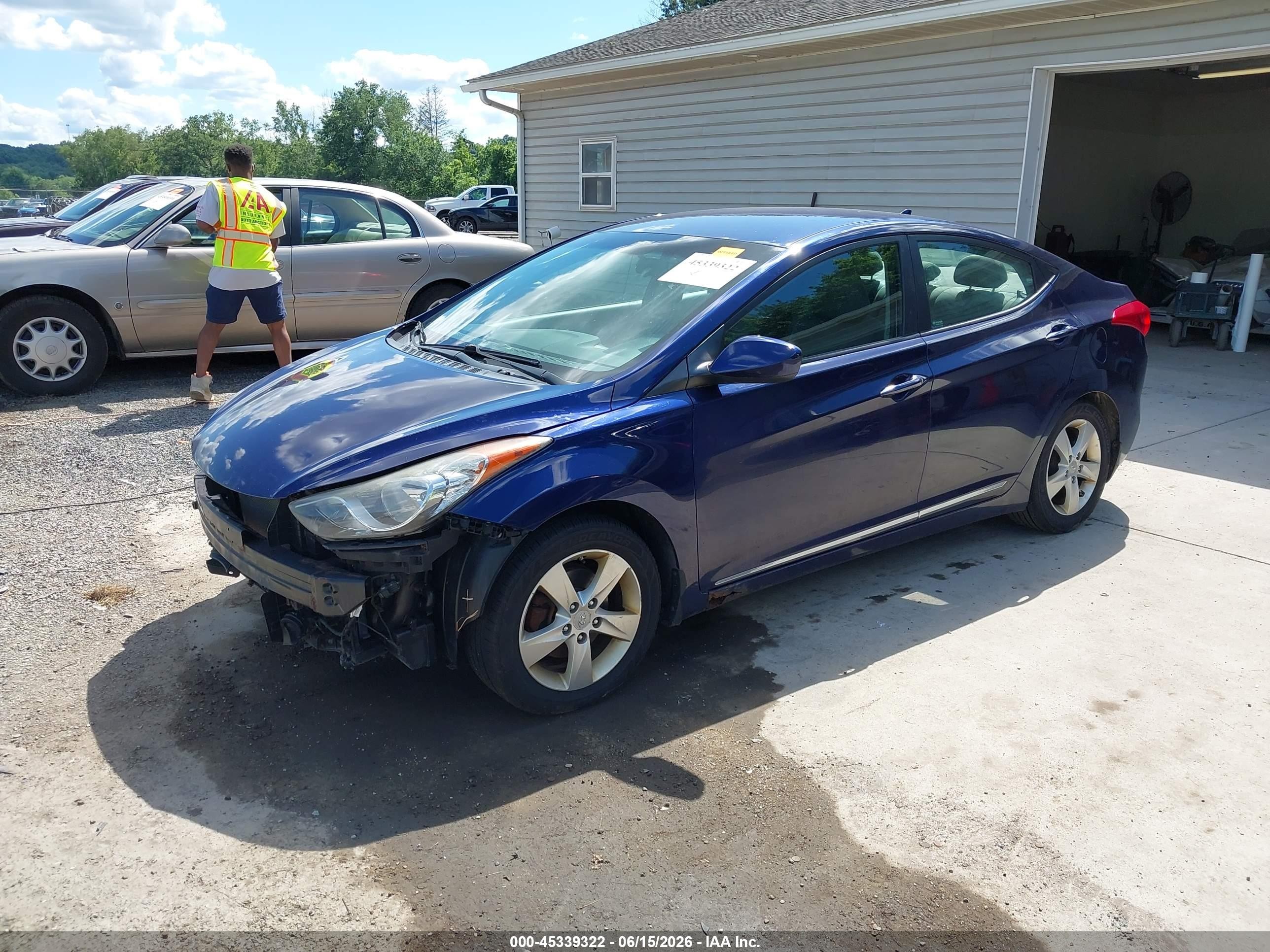 2013 Hyundai Elantra Gls Blue vin: 5NPDH4AE1DH174034