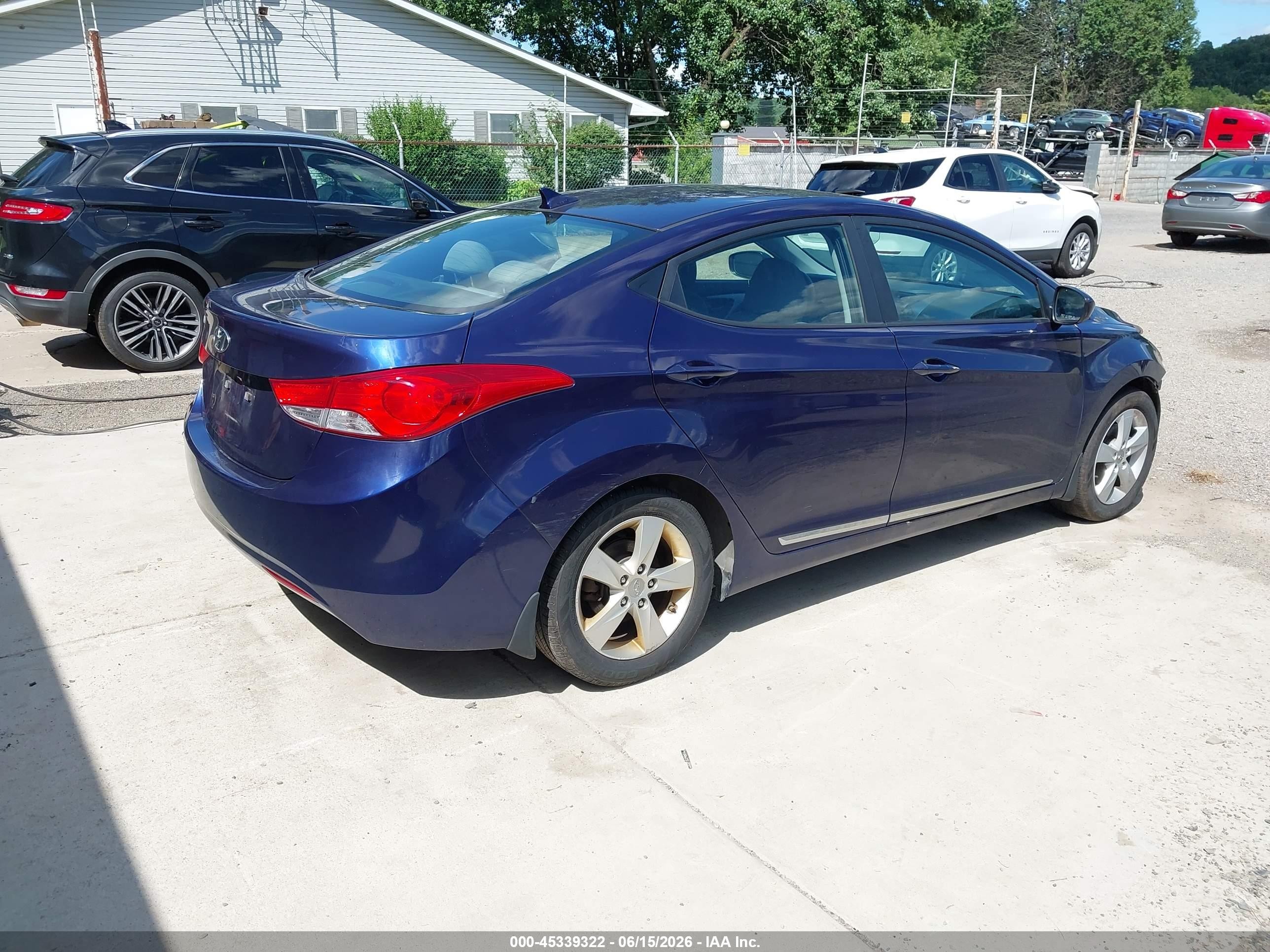 2013 Hyundai Elantra Gls Blue vin: 5NPDH4AE1DH174034