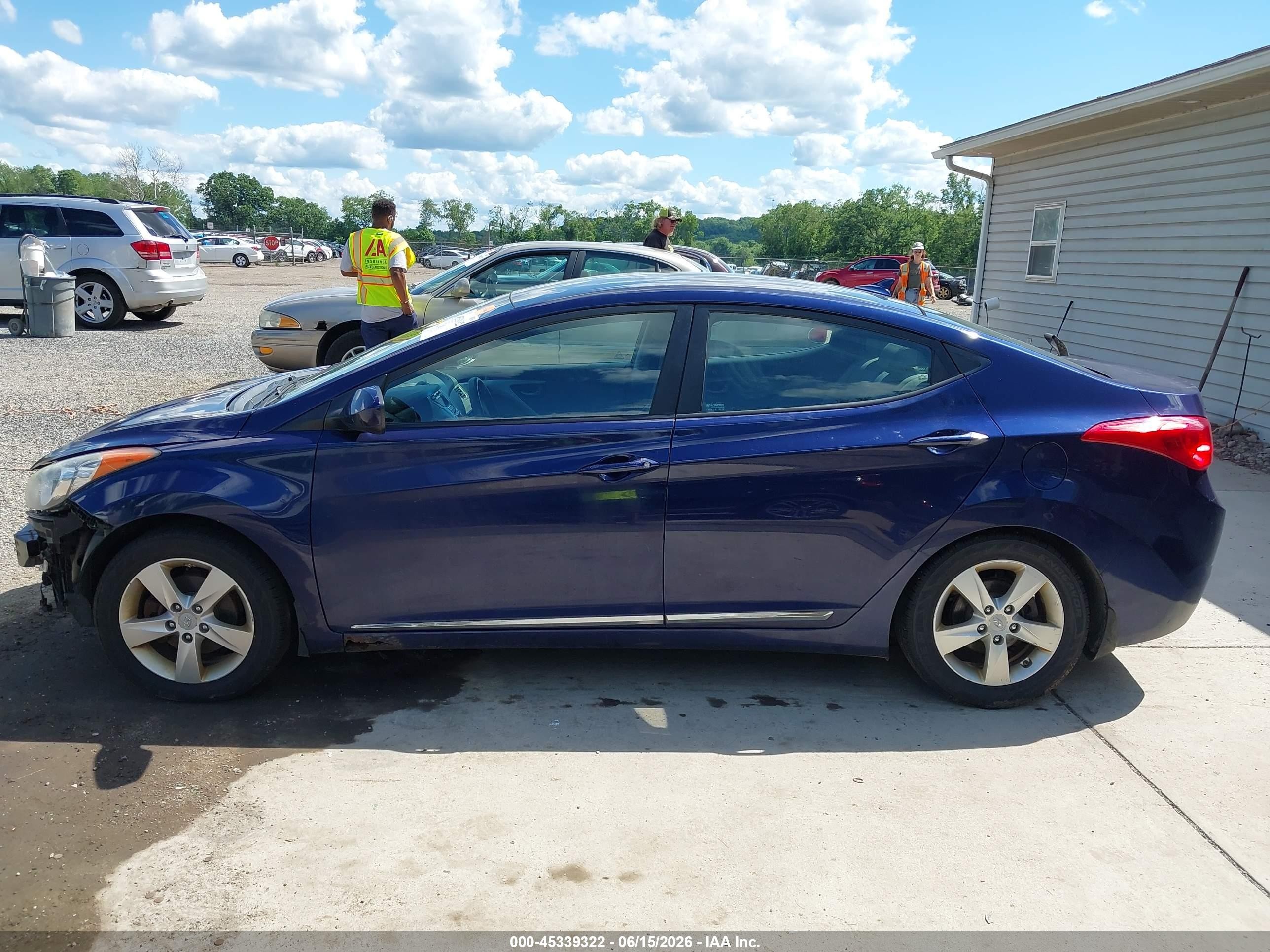 2013 Hyundai Elantra Gls Blue vin: 5NPDH4AE1DH174034