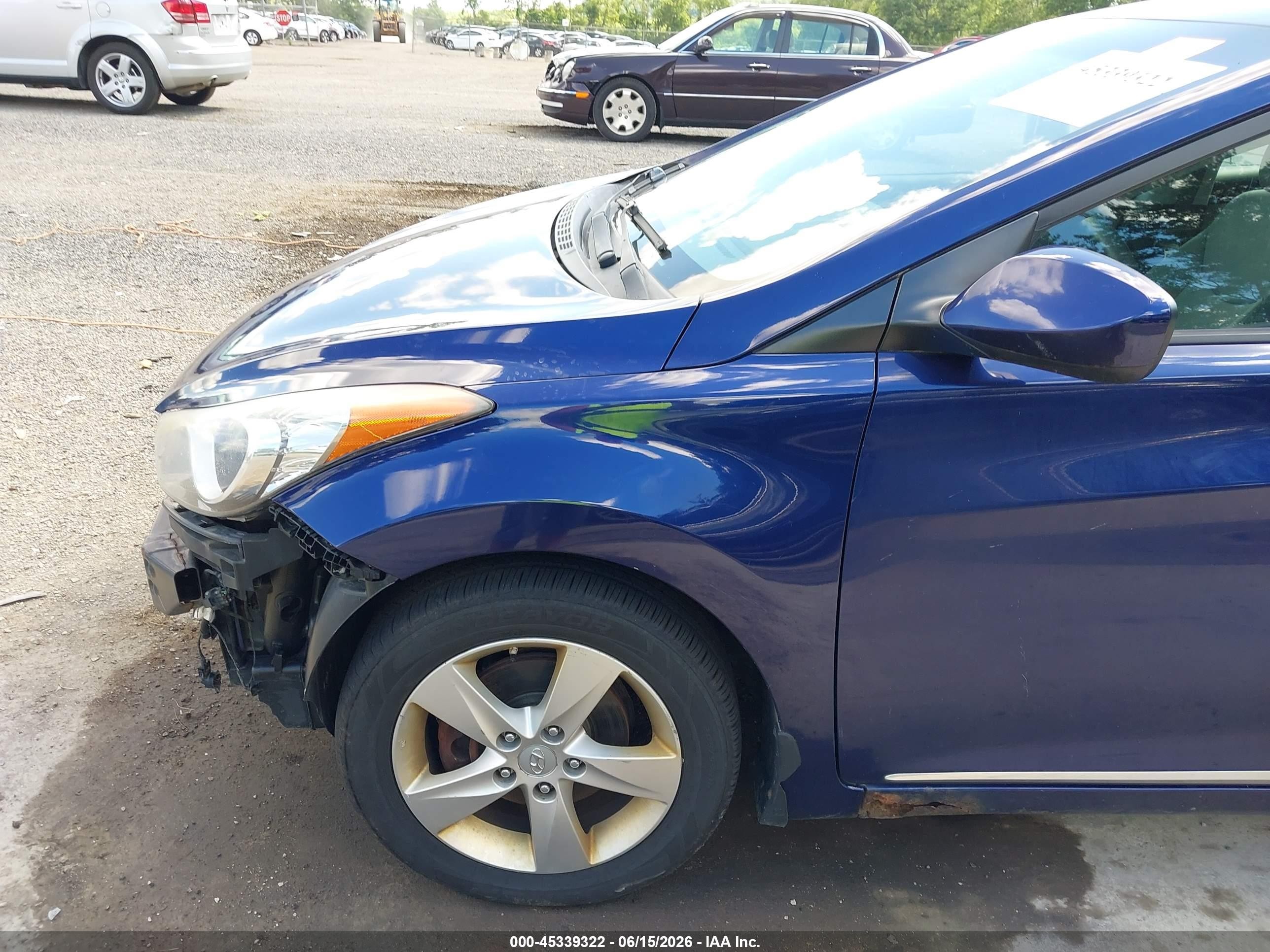 2013 Hyundai Elantra Gls Blue vin: 5NPDH4AE1DH174034