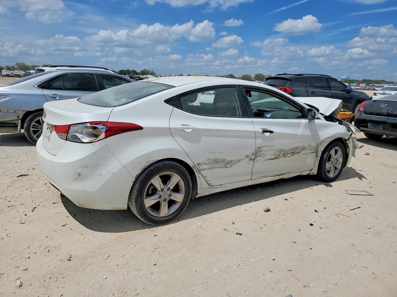 2013 Hyundai Elantra Gls White vin: 5NPDH4AE1DH176723