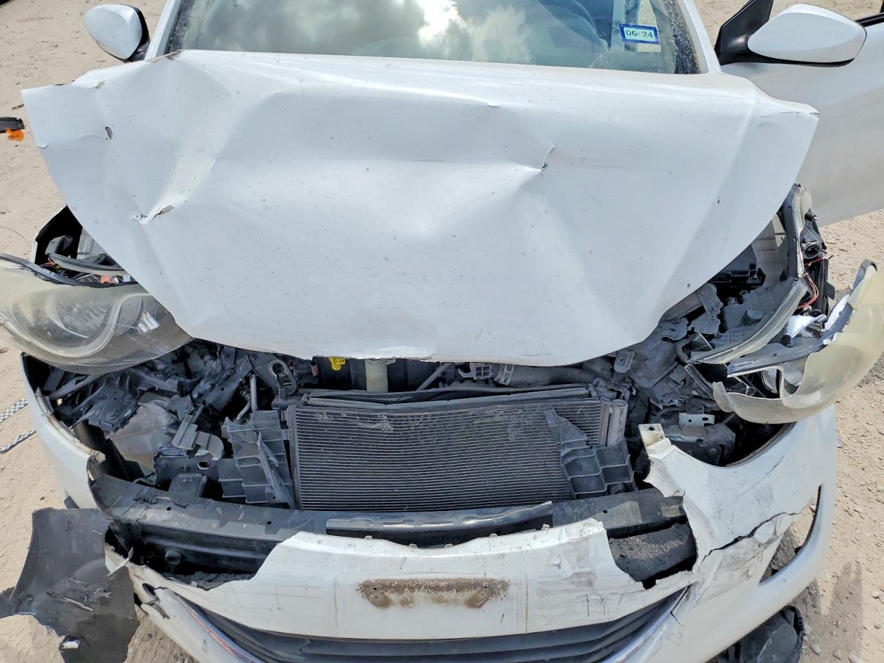 2013 Hyundai Elantra Gls White vin: 5NPDH4AE1DH176723