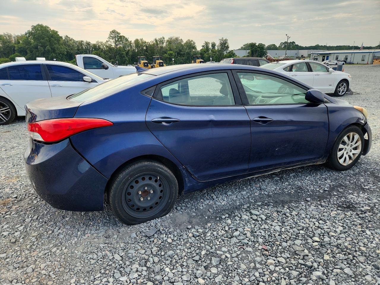 2013 Hyundai Elantra Gls Blue vin: 5NPDH4AE1DH192033