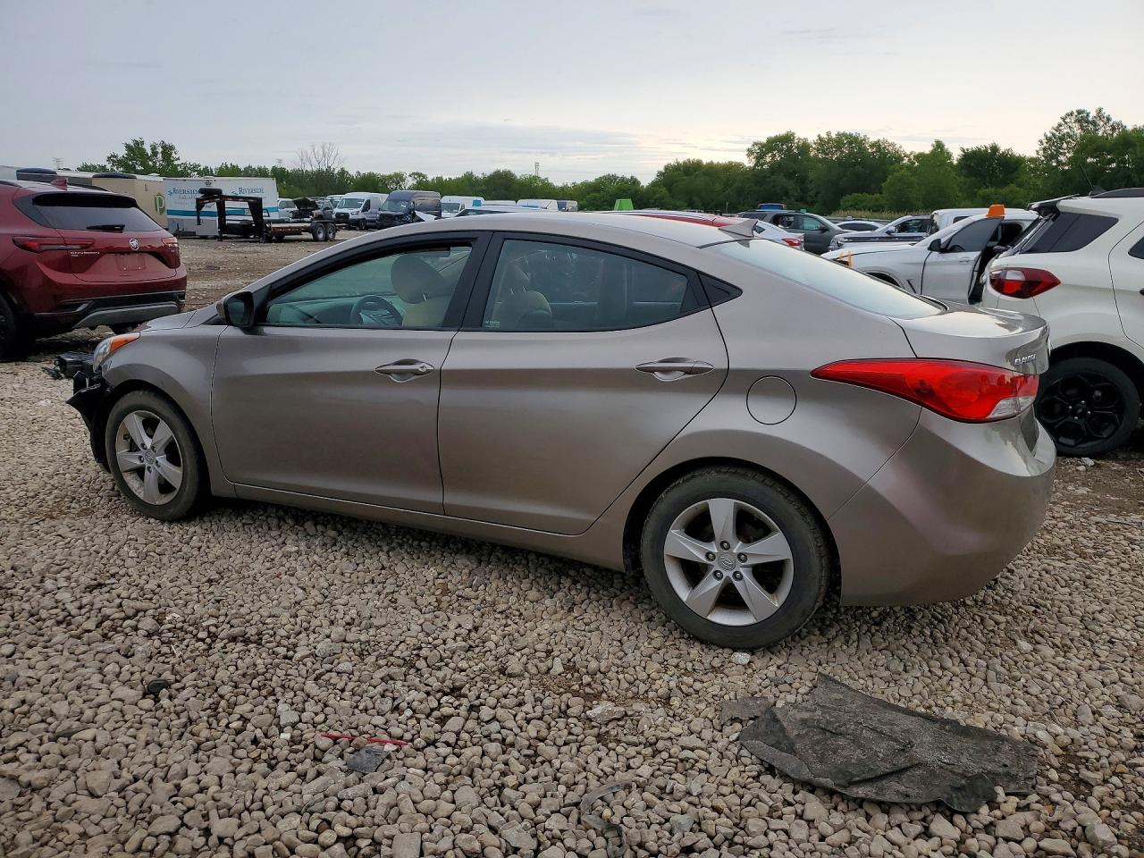 2013 Hyundai Elantra Gls Tan vin: 5NPDH4AE1DH194249