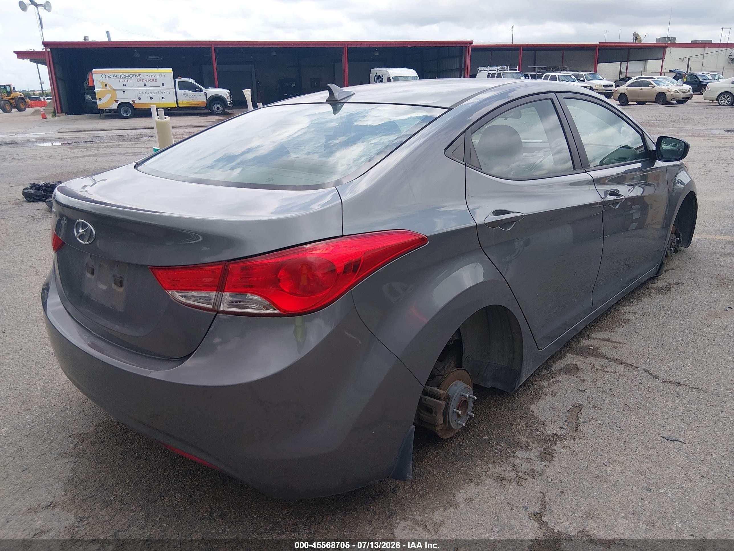 2013 Hyundai Elantra Gls Gray vin: 5NPDH4AE1DH195496