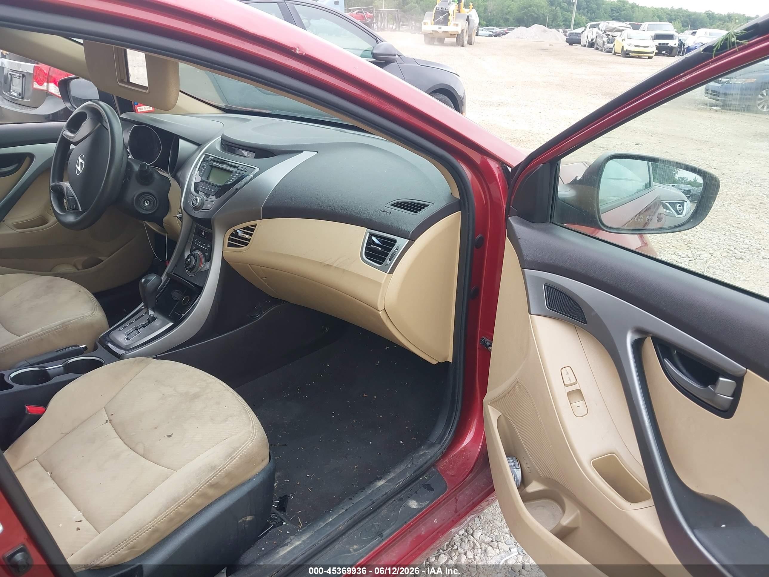 2013 Hyundai Elantra Gls Красный vin: 5NPDH4AE1DH206545