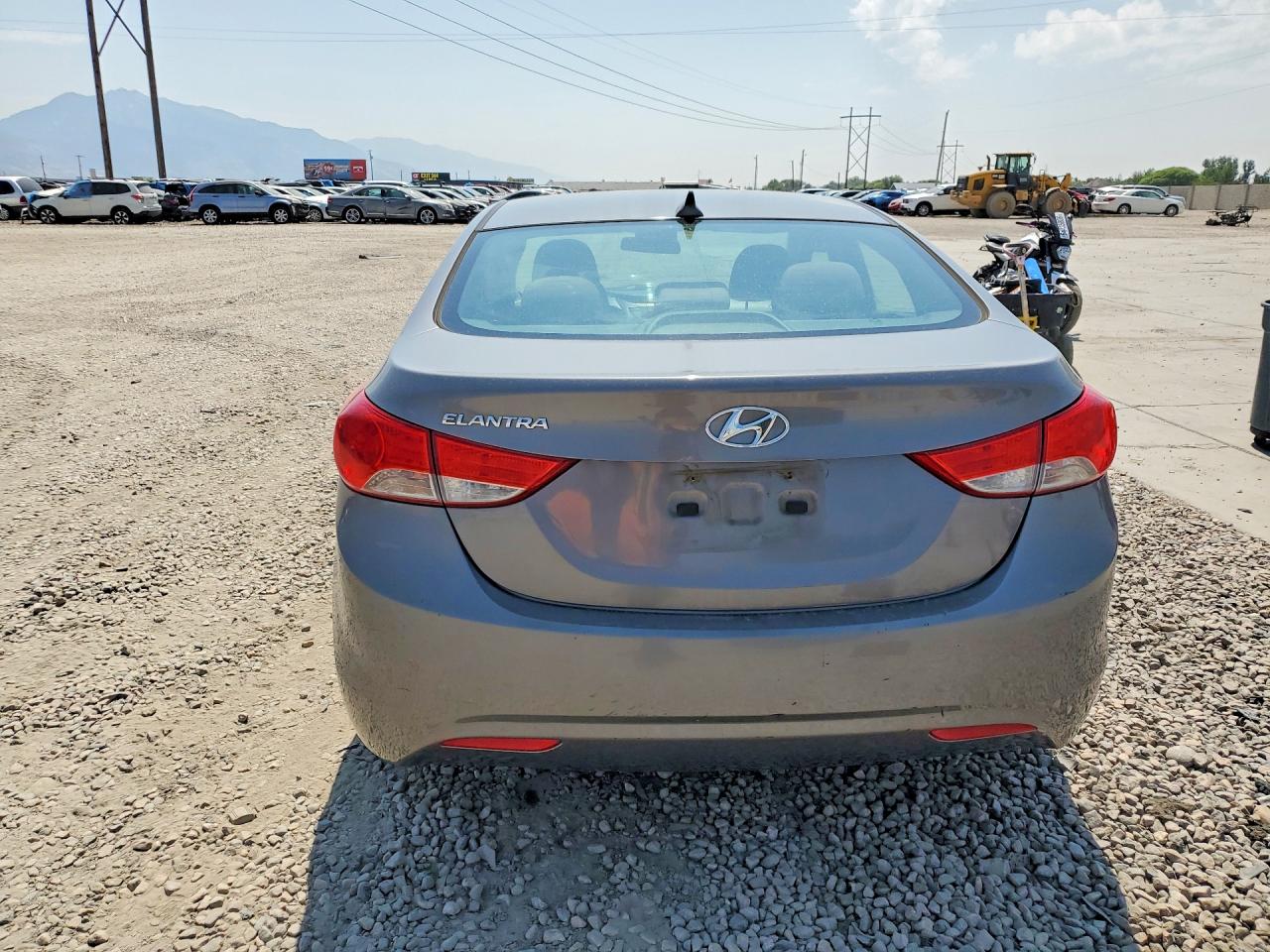 2013 Hyundai Elantra Gls Gray vin: 5NPDH4AE1DH211759