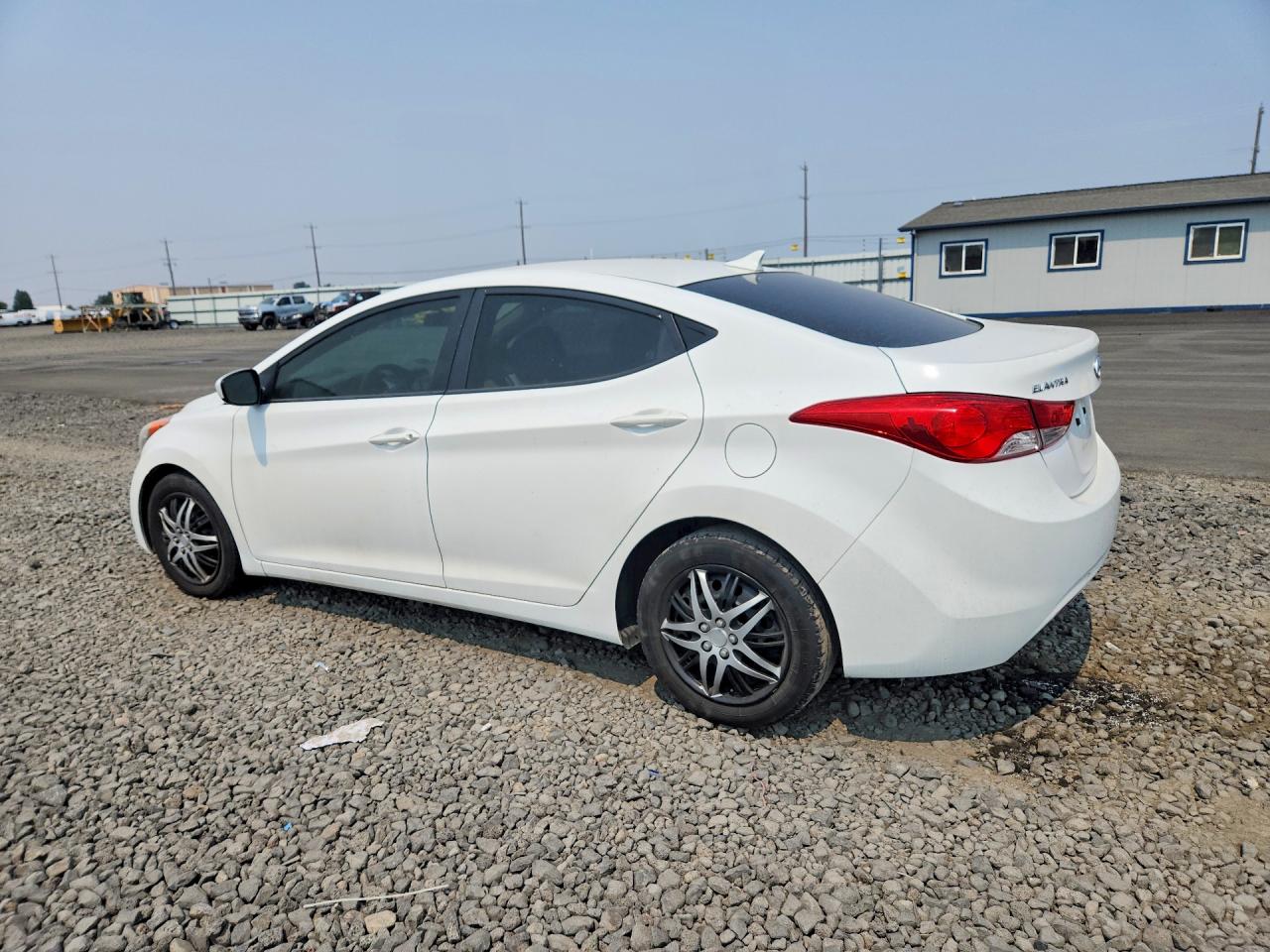 2013 Hyundai Elantra Gls White vin: 5NPDH4AE1DH225967