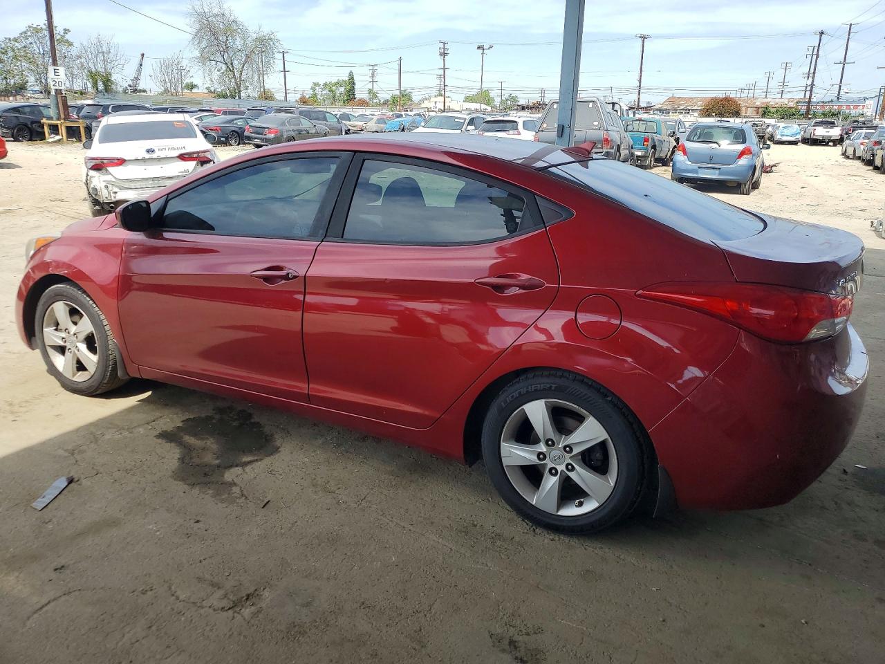 2013 Hyundai Elantra Gls Red vin: 5NPDH4AE1DH253414