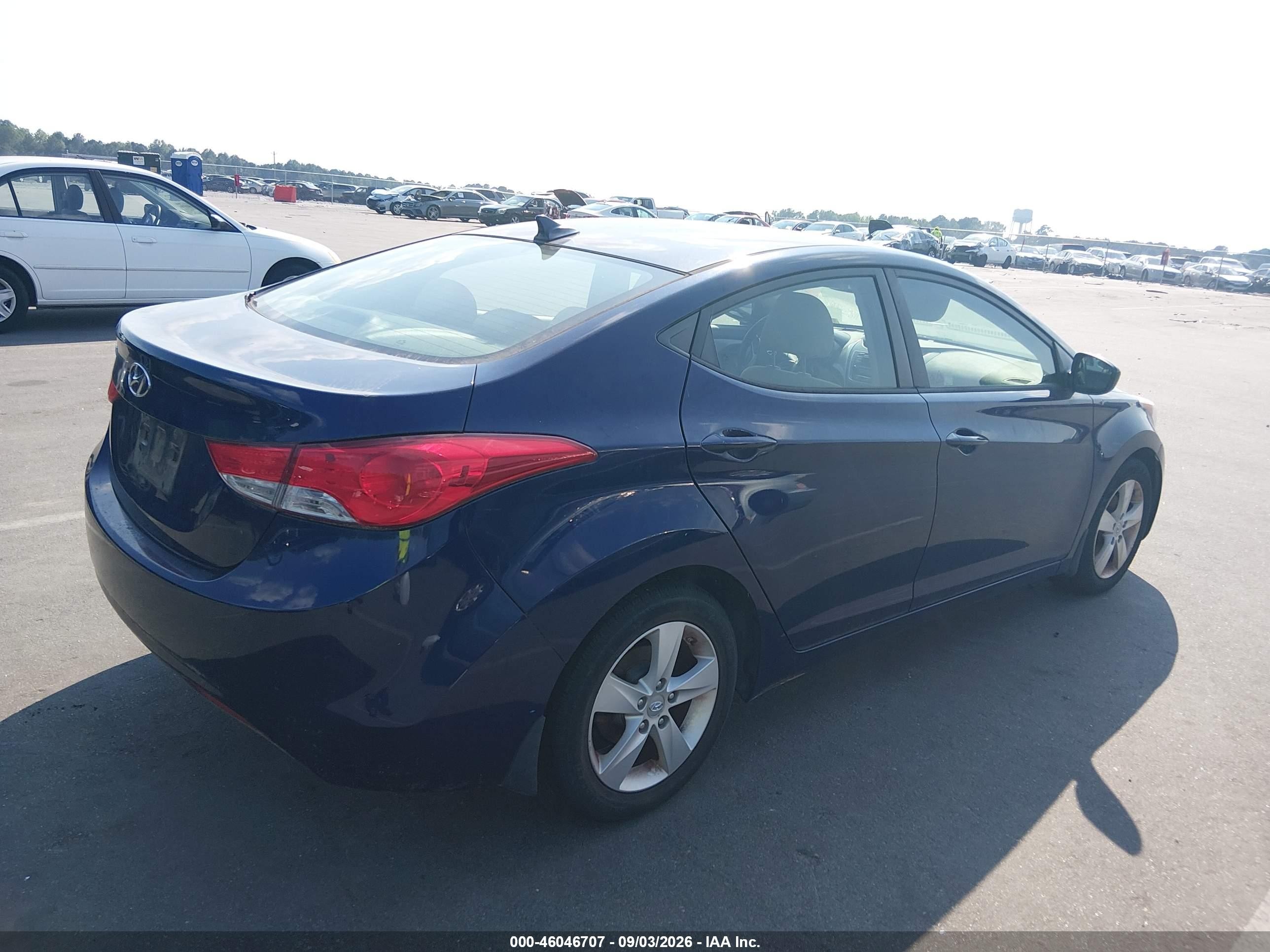 2013 Hyundai Elantra Gls Blue vin: 5NPDH4AE1DH254627