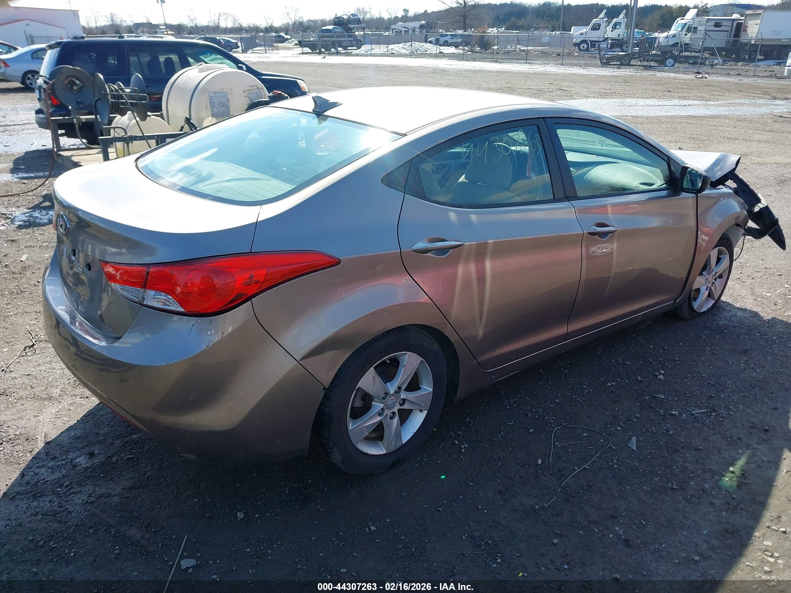 2013 Hyundai Elantra Gls Gray vin: 5NPDH4AE1DH258838