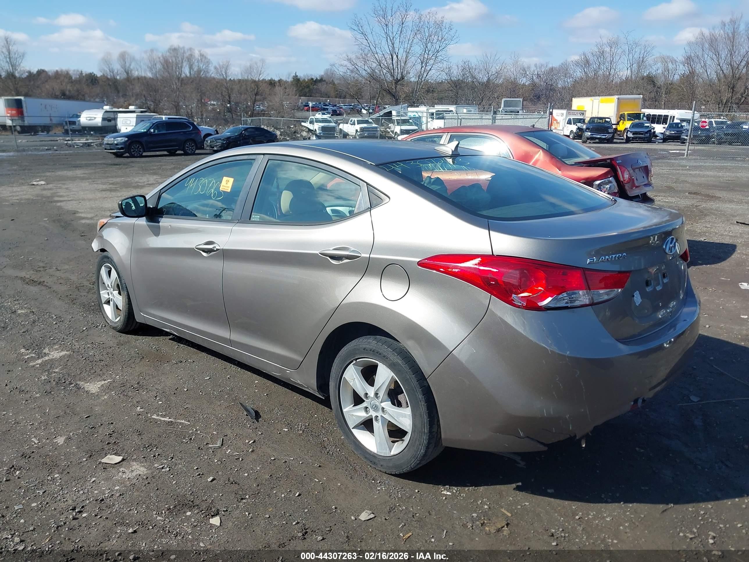 2013 Hyundai Elantra Gls Gray vin: 5NPDH4AE1DH258838
