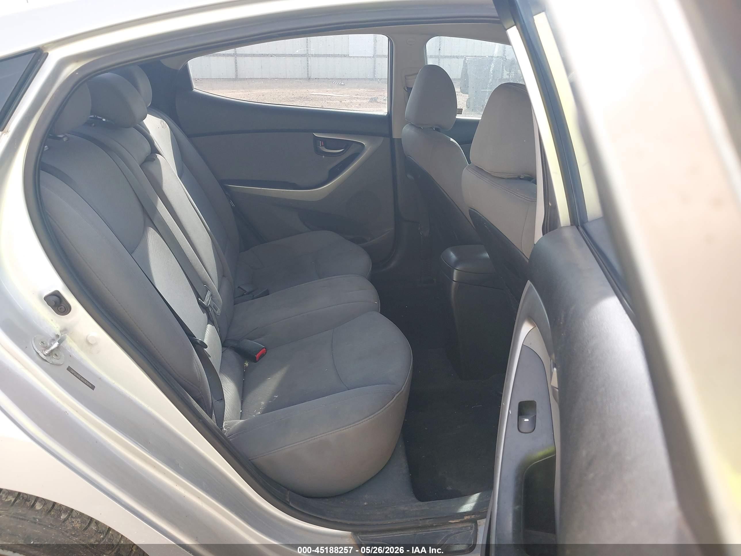 2013 Hyundai Elantra Gls Silver vin: 5NPDH4AE1DH265014