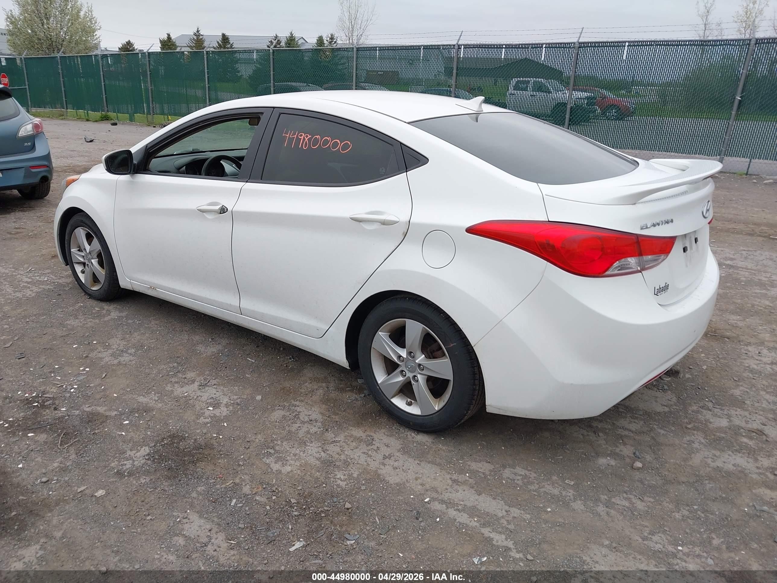 2013 Hyundai Elantra Gls White vin: 5NPDH4AE1DH281472