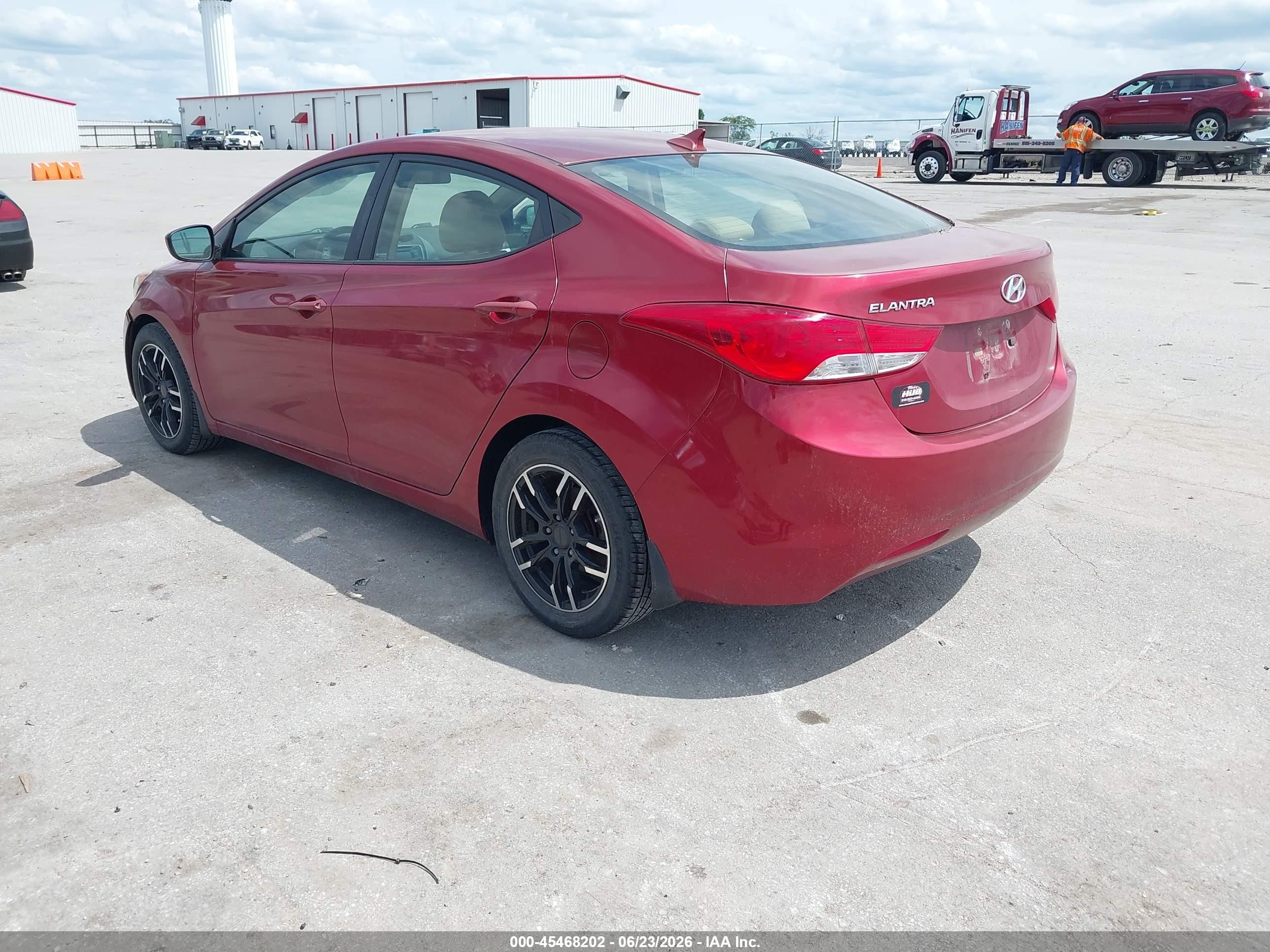 2013 Hyundai Elantra Gls Красный vin: 5NPDH4AE1DH282735