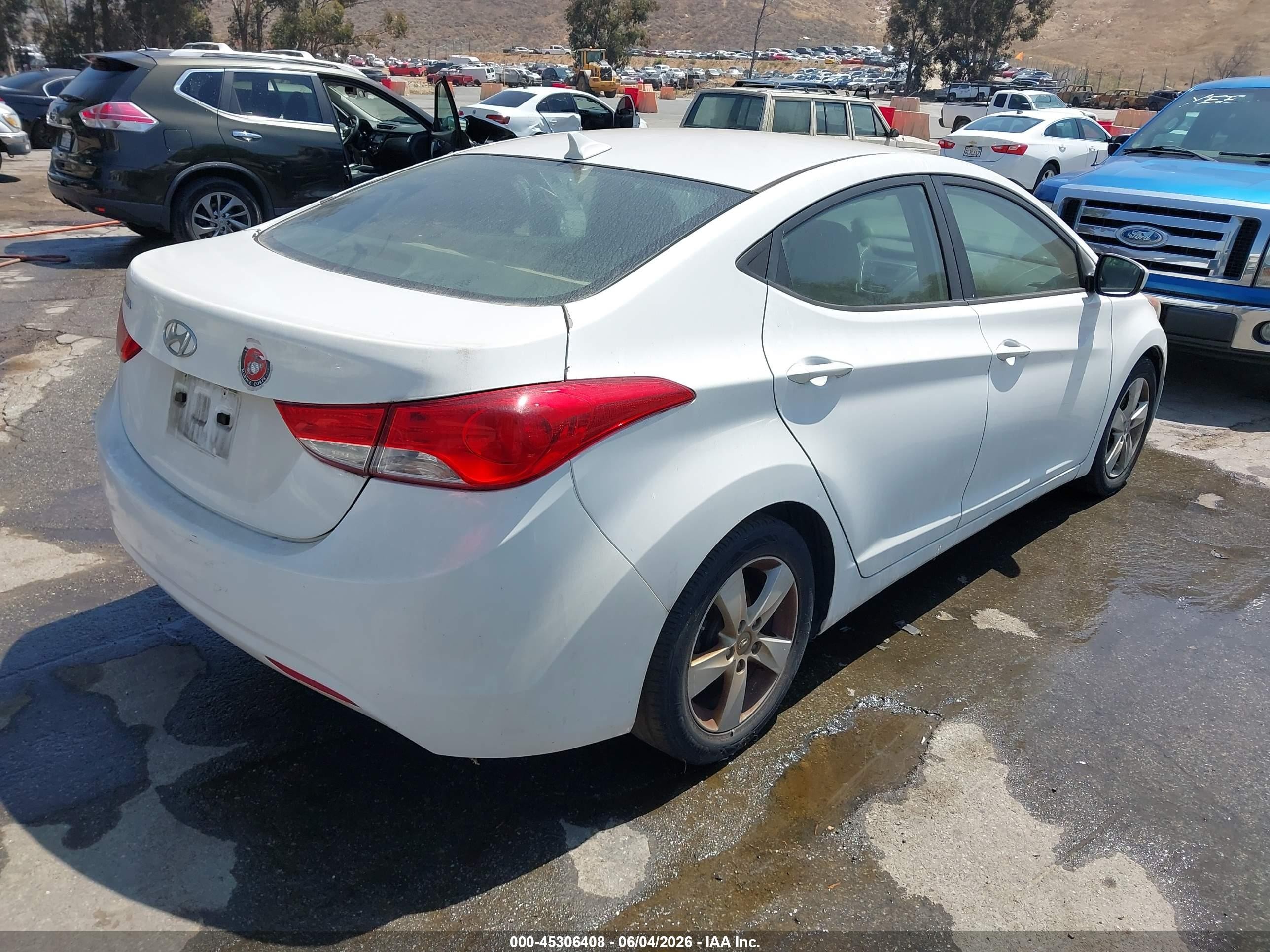 2013 Hyundai Elantra Gls White vin: 5NPDH4AE1DH301333