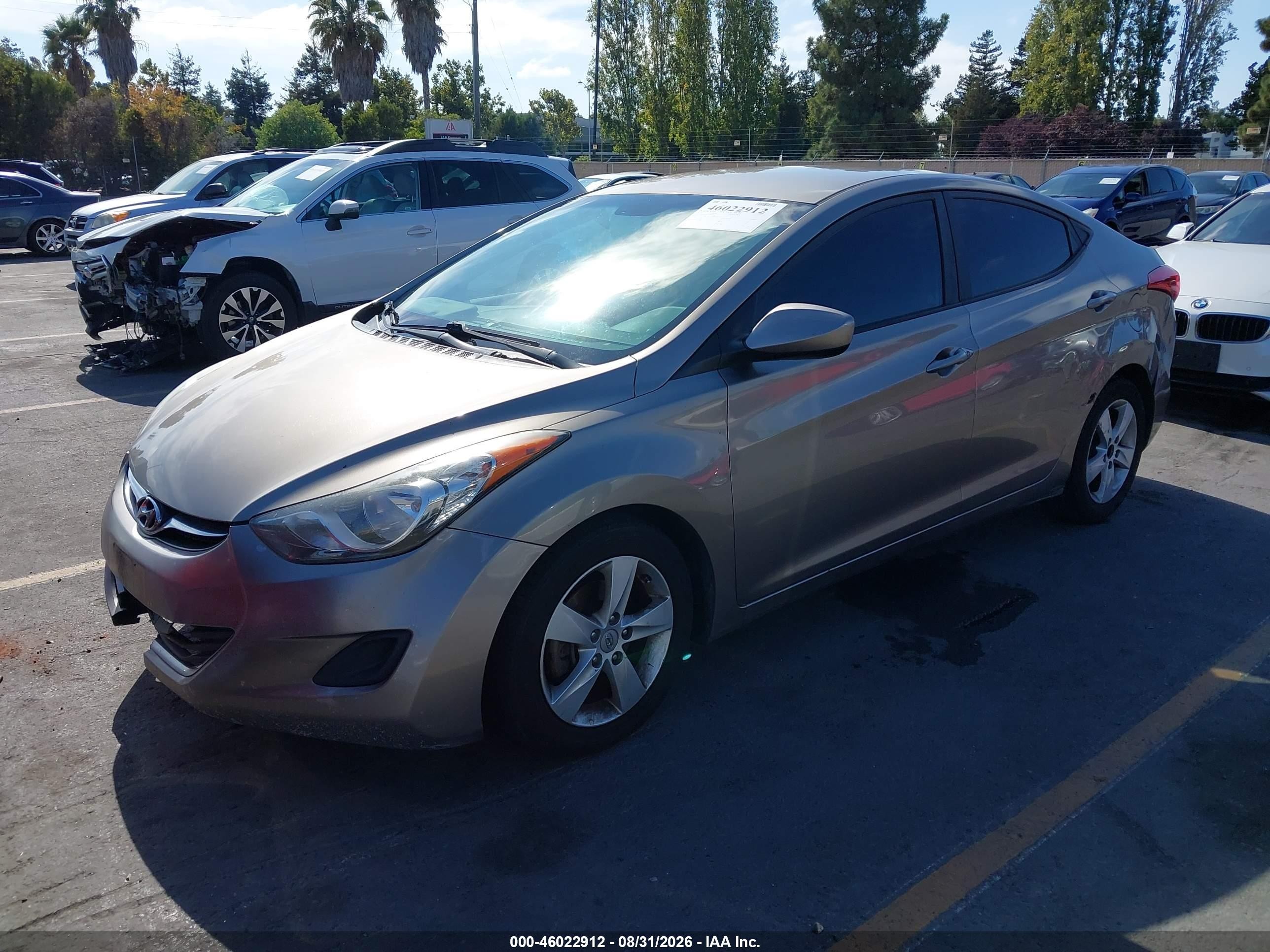 2013 Hyundai Elantra Gls Gold vin: 5NPDH4AE1DH309061