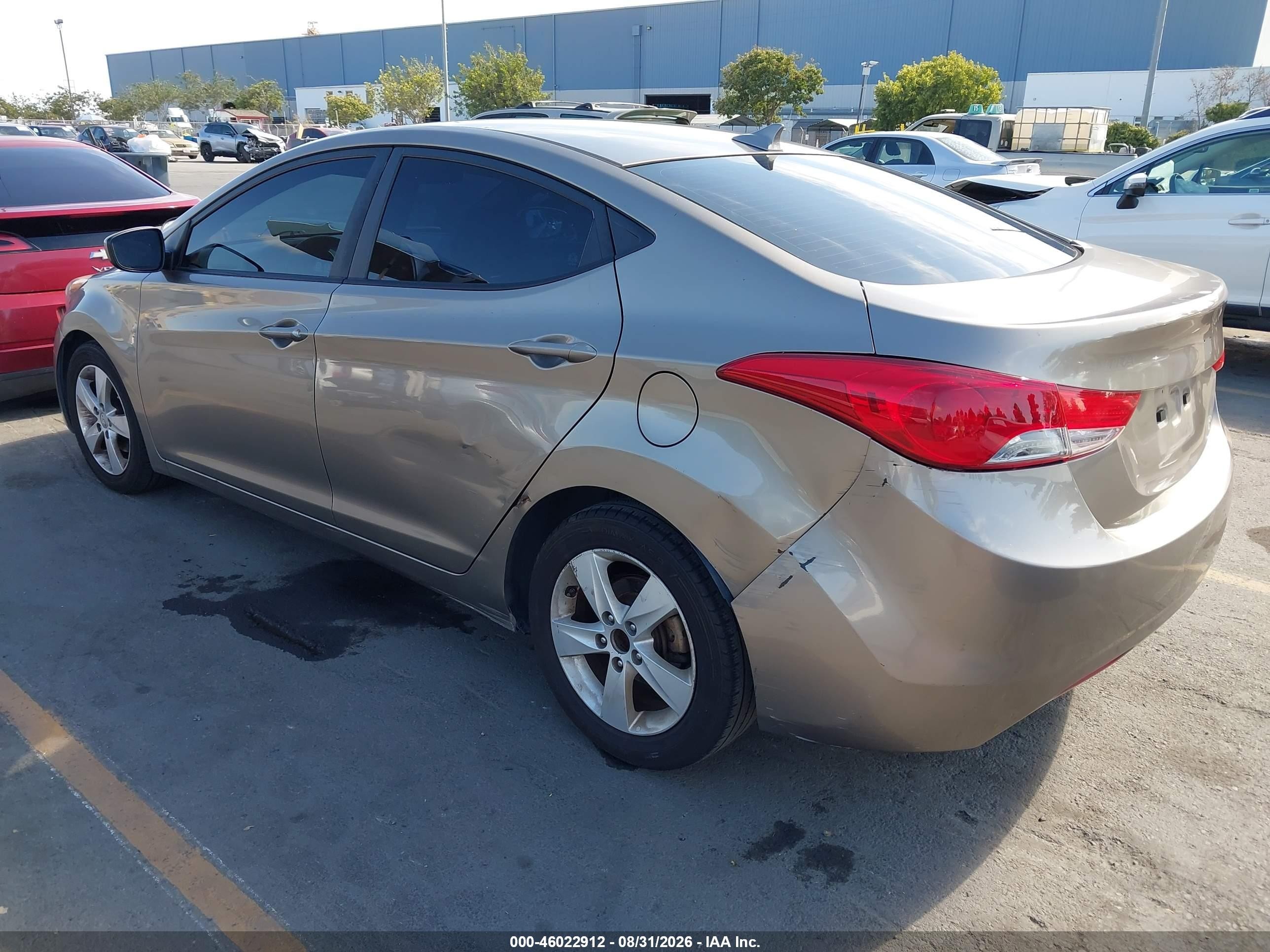 2013 Hyundai Elantra Gls Gold vin: 5NPDH4AE1DH309061