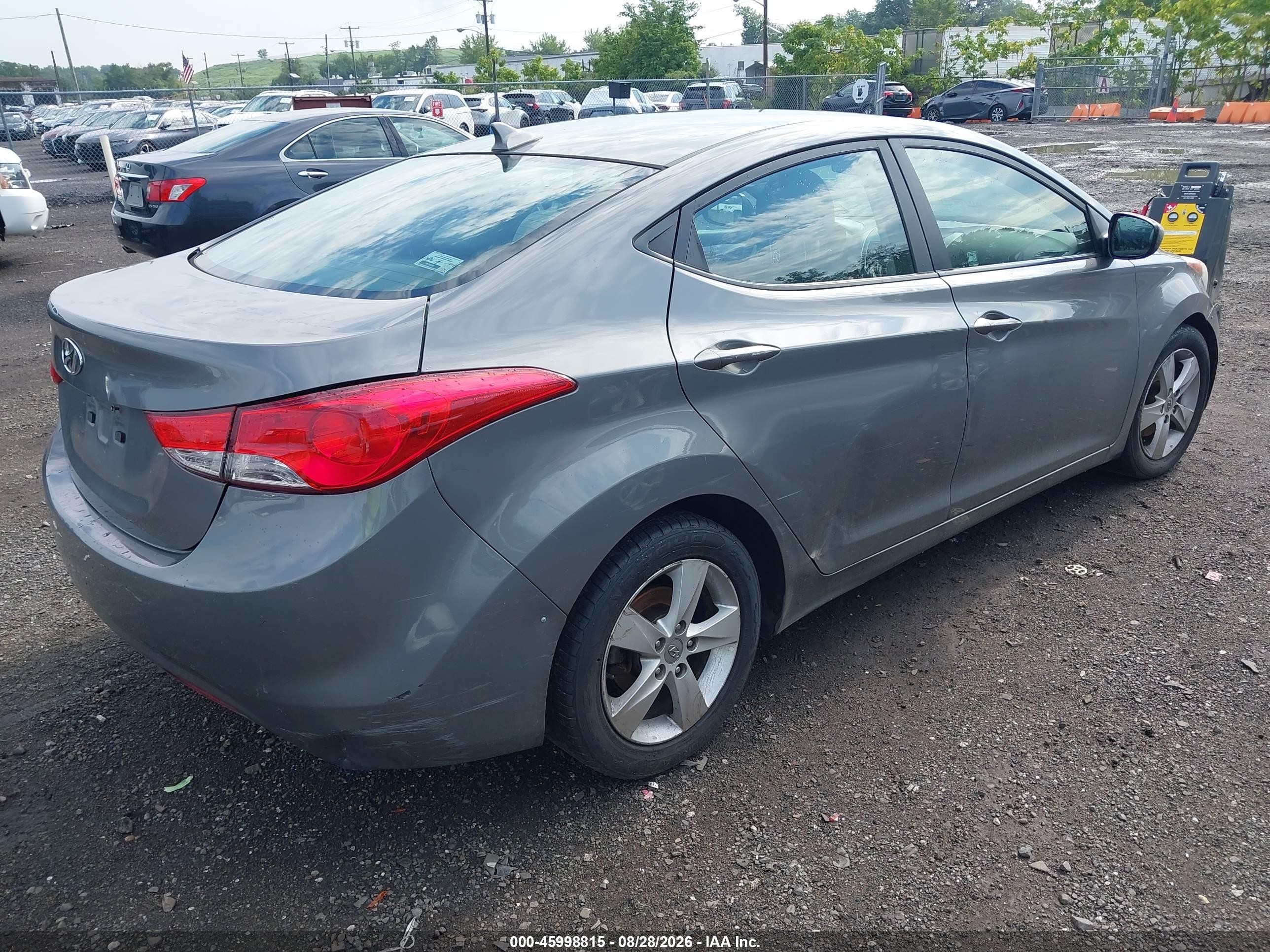 2013 Hyundai Elantra Gls Gray vin: 5NPDH4AE1DH319573