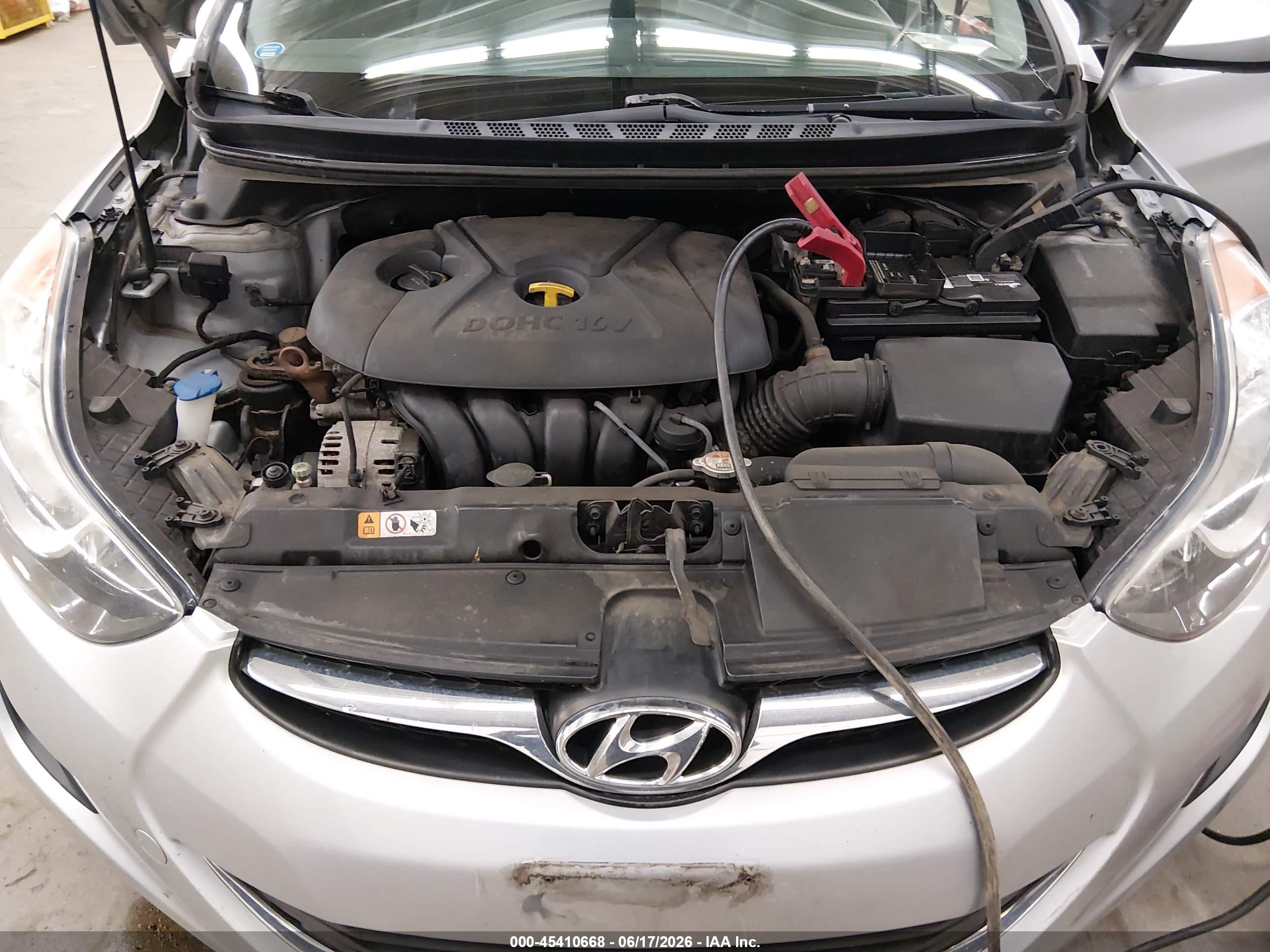 2013 Hyundai Elantra Gls Серебряный vin: 5NPDH4AE1DH320125