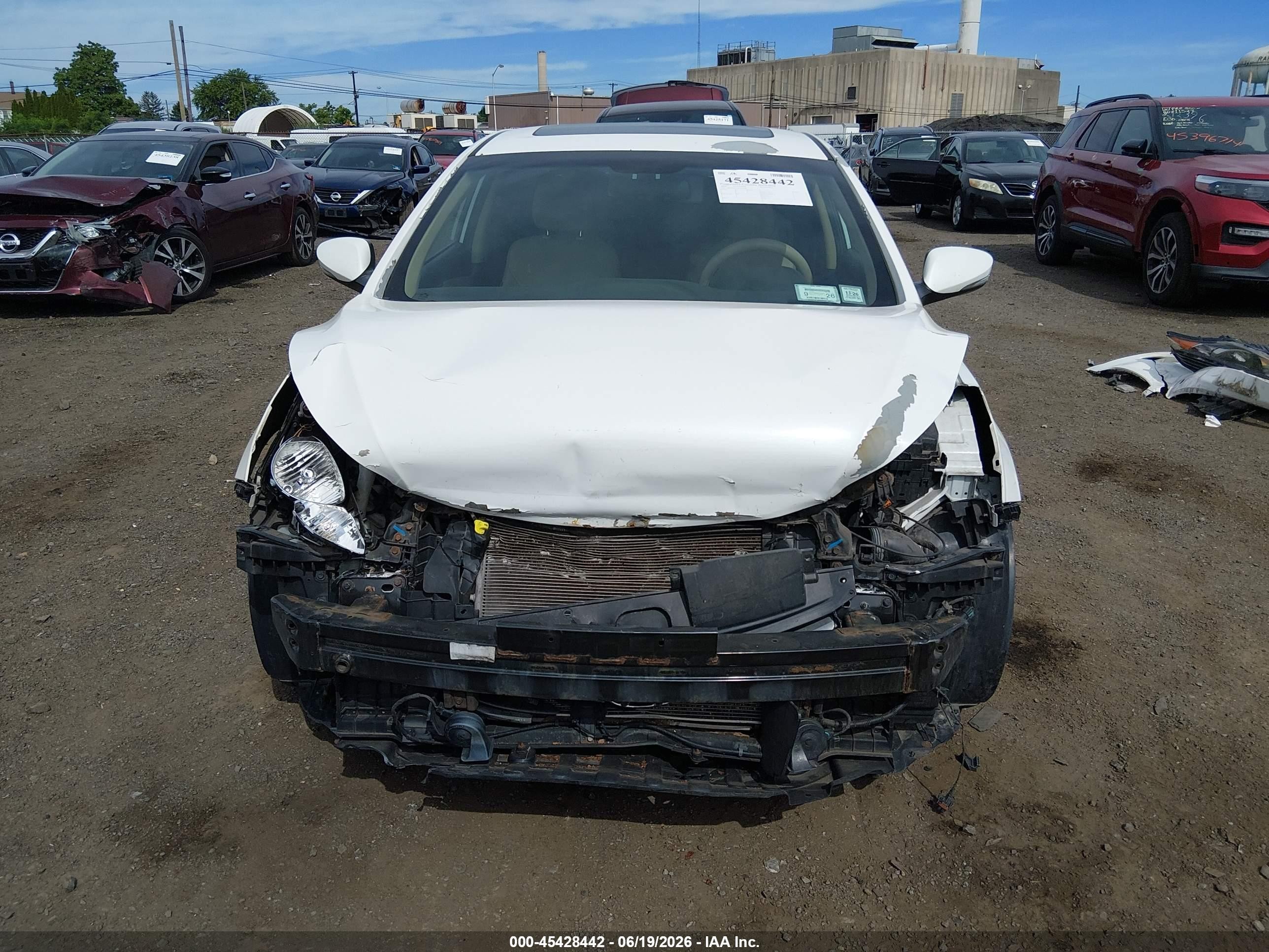 2013 Hyundai Elantra Limited White vin: 5NPDH4AE1DH322246