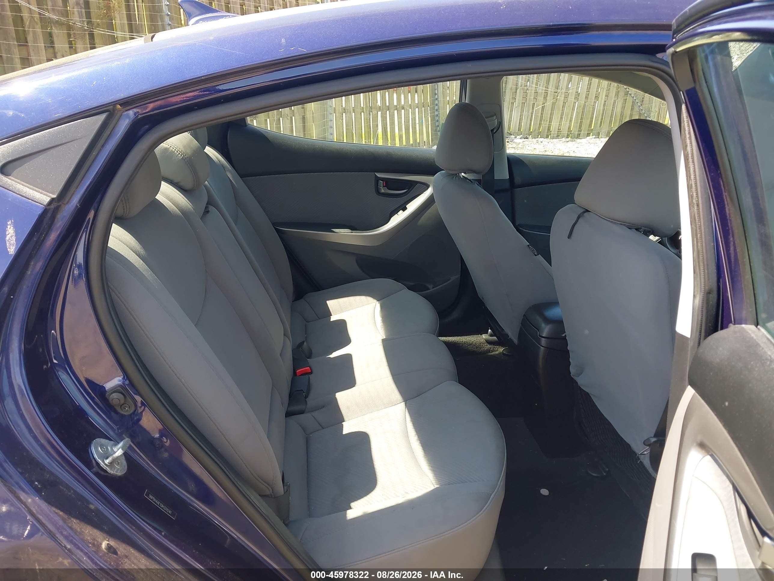 2013 Hyundai Elantra Gls Dark Blue vin: 5NPDH4AE1DH324241