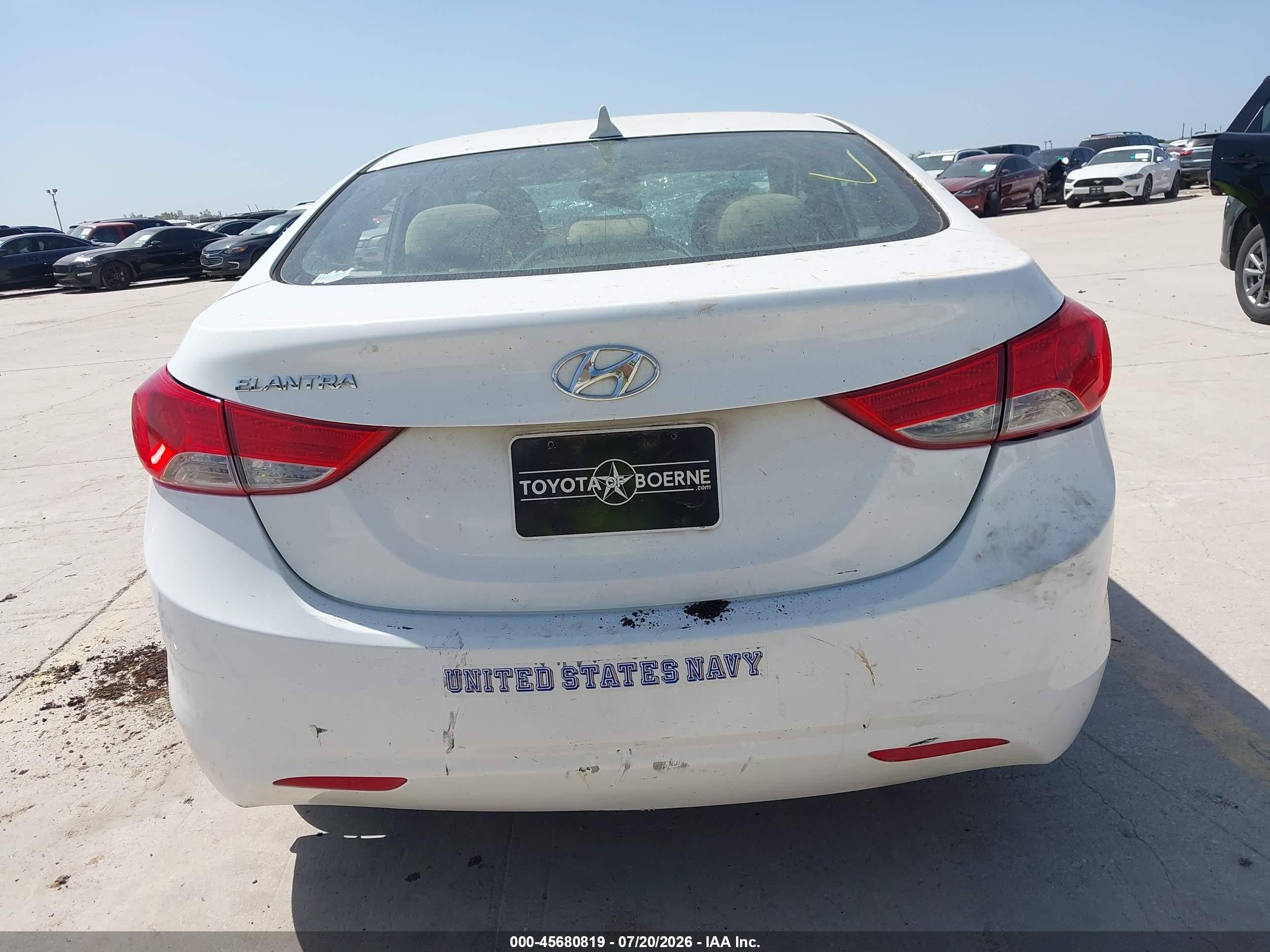 2013 Hyundai Elantra Gls White vin: 5NPDH4AE1DH338835