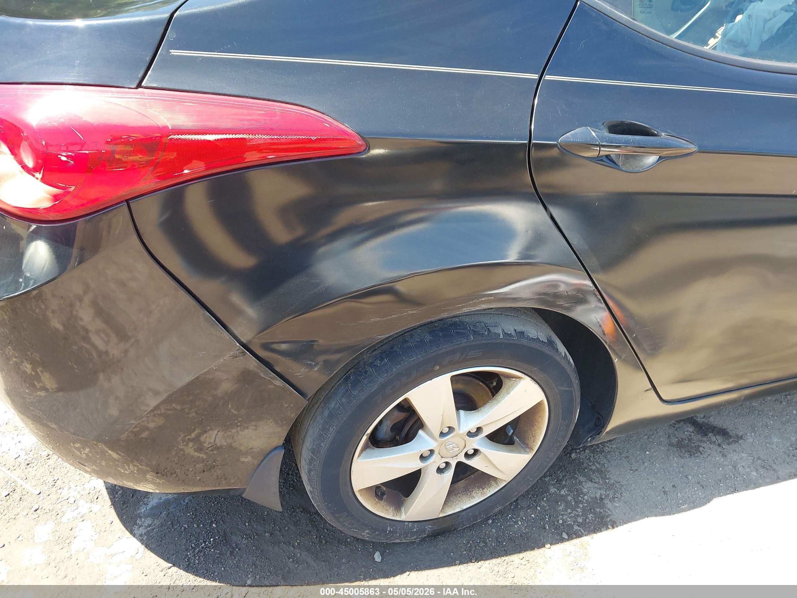 2013 Hyundai Elantra Gls Black vin: 5NPDH4AE1DH350449