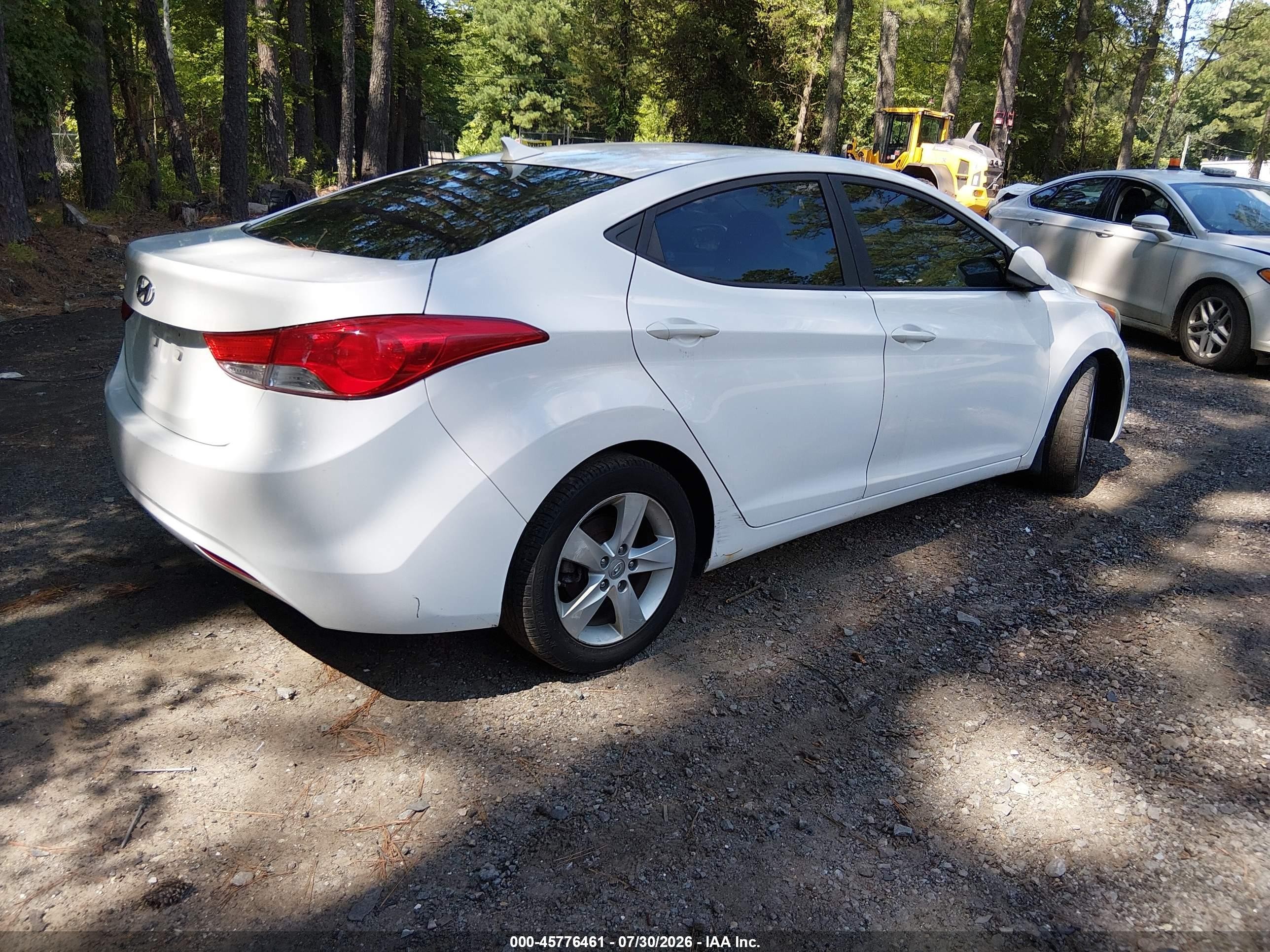 2013 Hyundai Elantra Gls White vin: 5NPDH4AE1DH352007