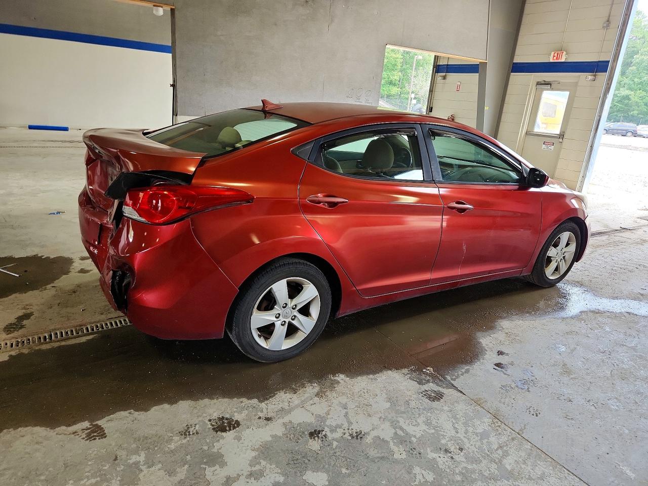 2013 Hyundai Elantra Gls Red vin: 5NPDH4AE1DH379398