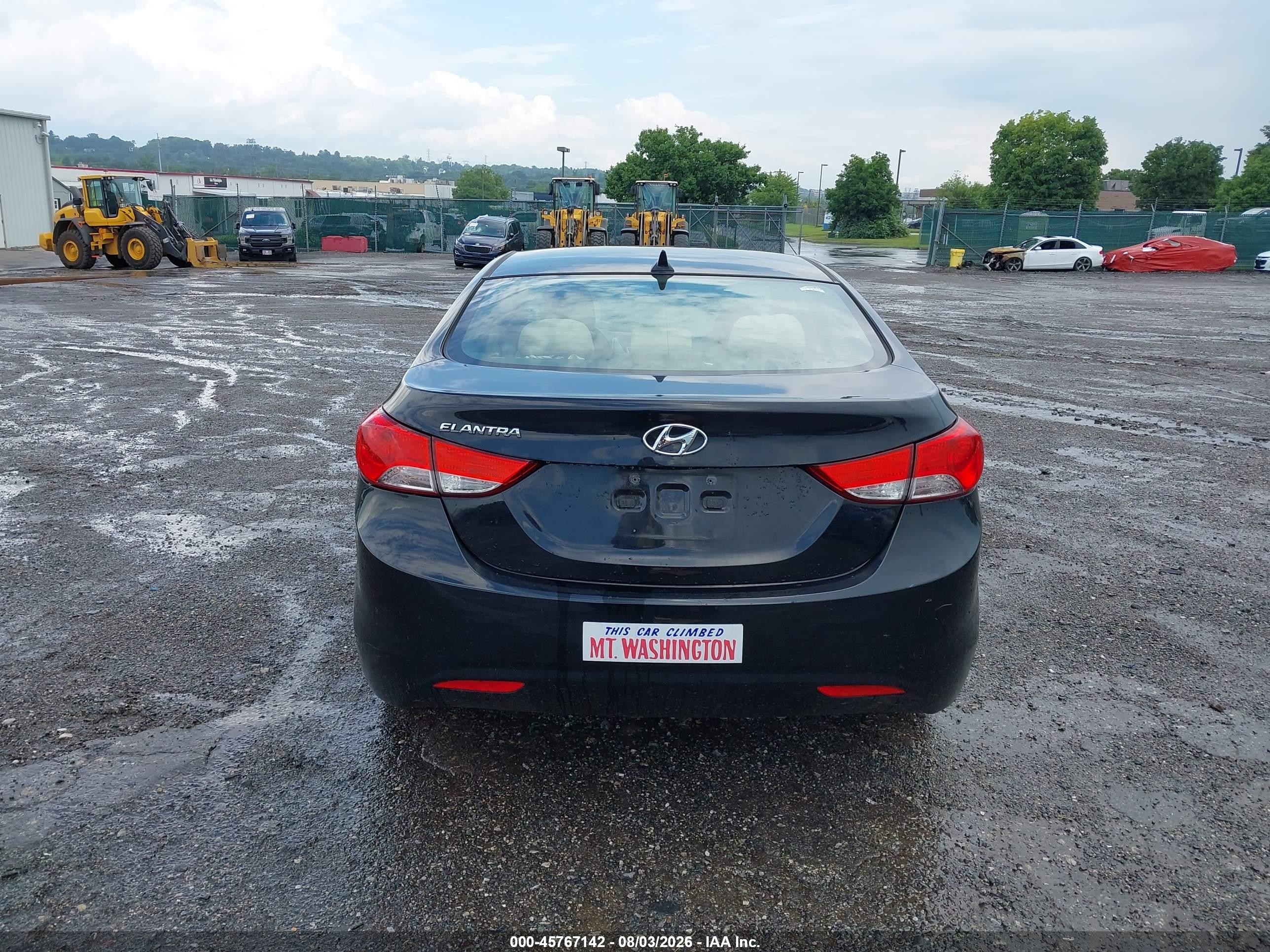 2013 Hyundai Elantra Gls Черный vin: 5NPDH4AE1DH411203