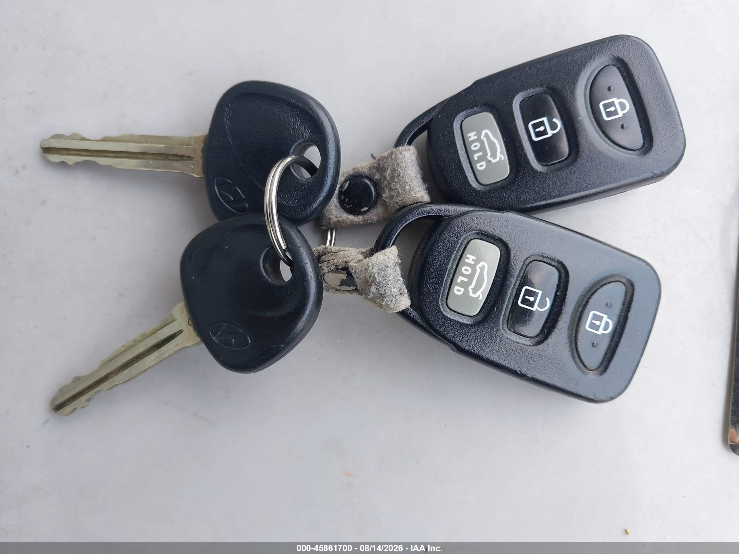 2013 Hyundai Elantra Gls Dark Blue vin: 5NPDH4AE1DH413985